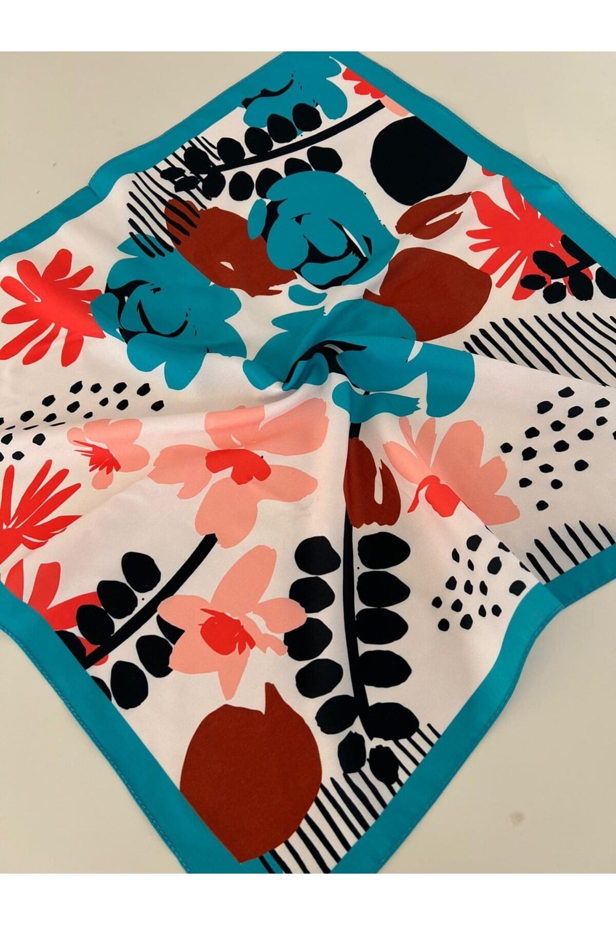 TERESSA Fular Bandana