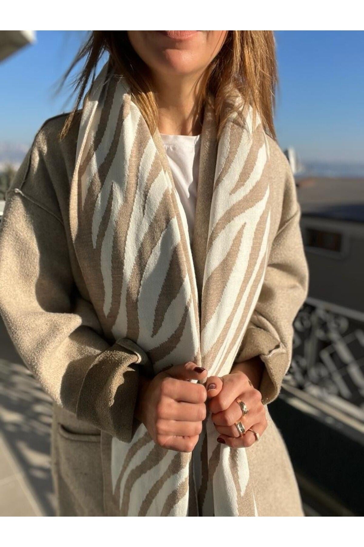 VICTORIA Şal