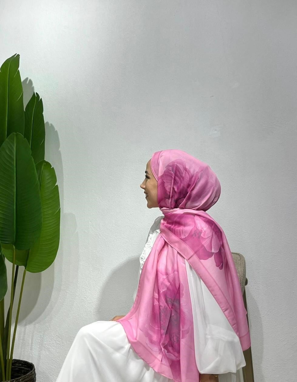 ZARİF PEMBE ÇİÇEK ŞAL