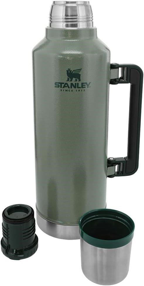 Stanley 2.3 L Klasik Vakumlu Çelik Termos Yeşil