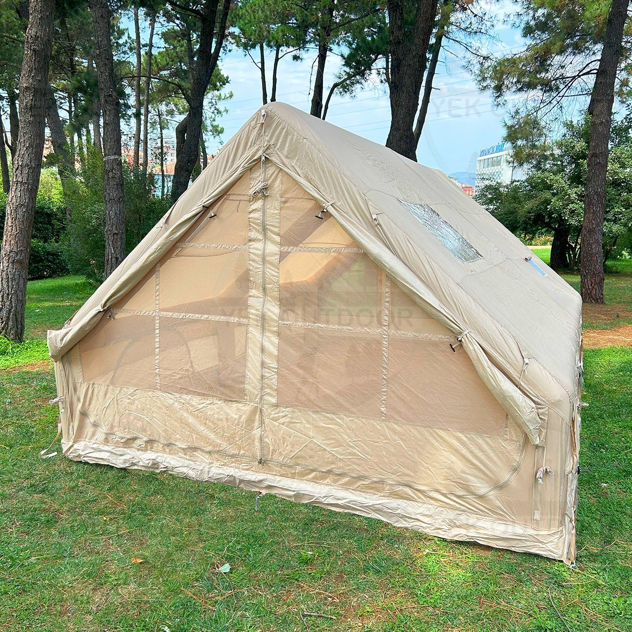 Yek Outdoor 420D Oxford 12 Kişilik 4 Mevsim Soba Çıkışlı Şişme Kamp Çadırı – Pompalı, 400x300x210 cm
