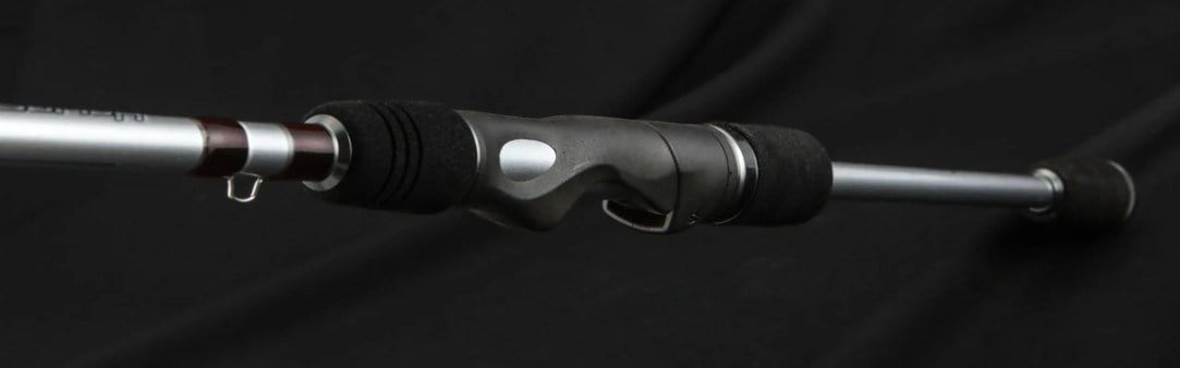 YekOutdoor Okuma Profesyonel Spin Seti Okuma Helios SX Spin 2,70cm 15-45 gr 2 Parça Spin Kamışı&Okuma Ceymar HD CHD-3000A Matt Black 7+1BB Olta Makinesi