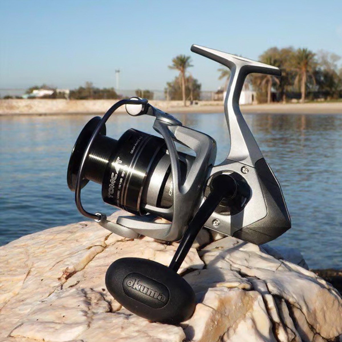 YekOutdoor Pro Olta Seti Okuma Trio Rex Surf 420cm 120-250gr 3 Parça Surf Kamışı&Okuma Tomcat 8000 Olta Makinesi