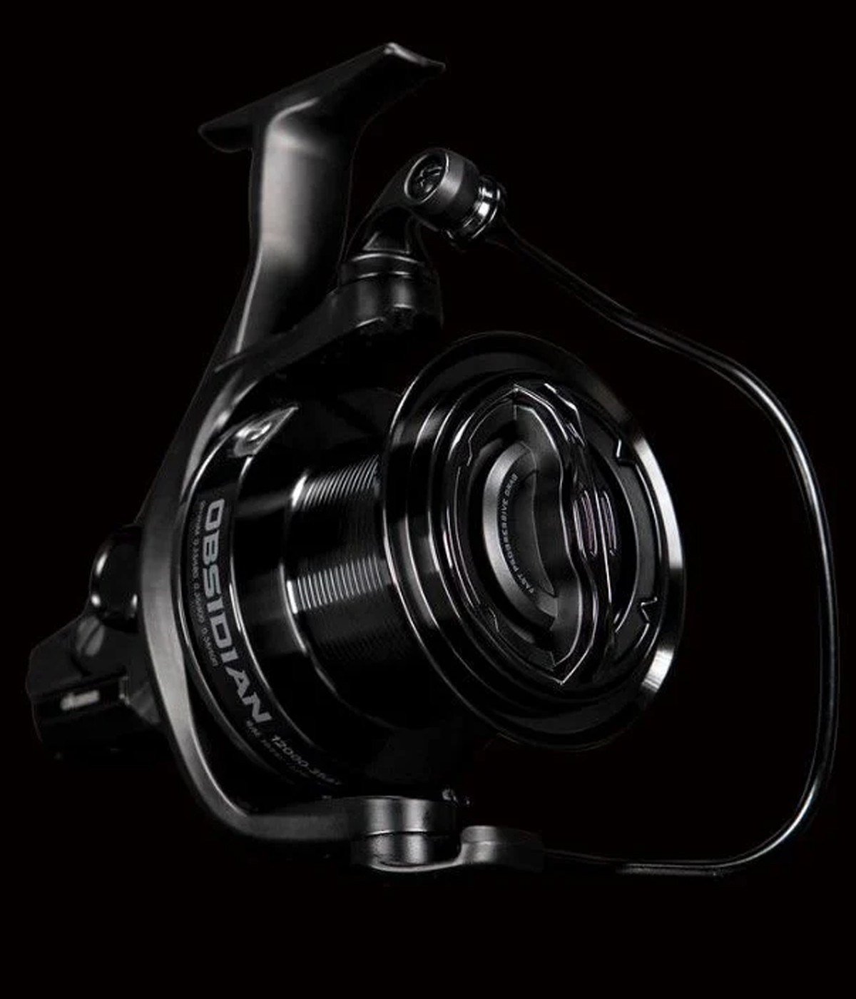 YekOutdoor Surf Olta Seti Okuma Obsidian 0SD12000-35AY Painting Black 9+1BB Olta Makinesi& Okuma Salina Surf 14' 420 cm 3 Parça Surf Kamışı