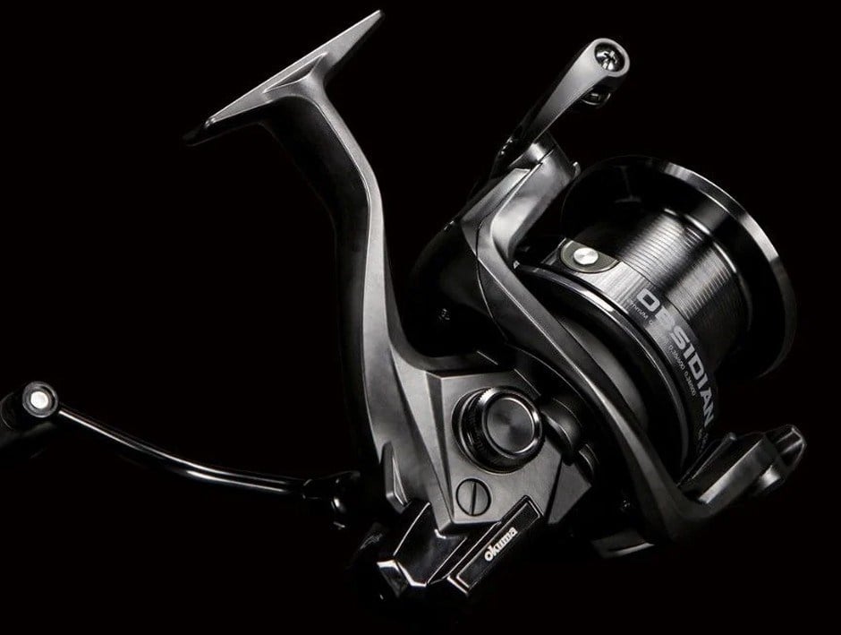 YekOutdoor Surf Olta Seti Okuma Obsidian 0SD12000-35AY Painting Black 9+1BB Olta Makinesi& Okuma Salina Surf 14' 420 cm 3 Parça Surf Kamışı