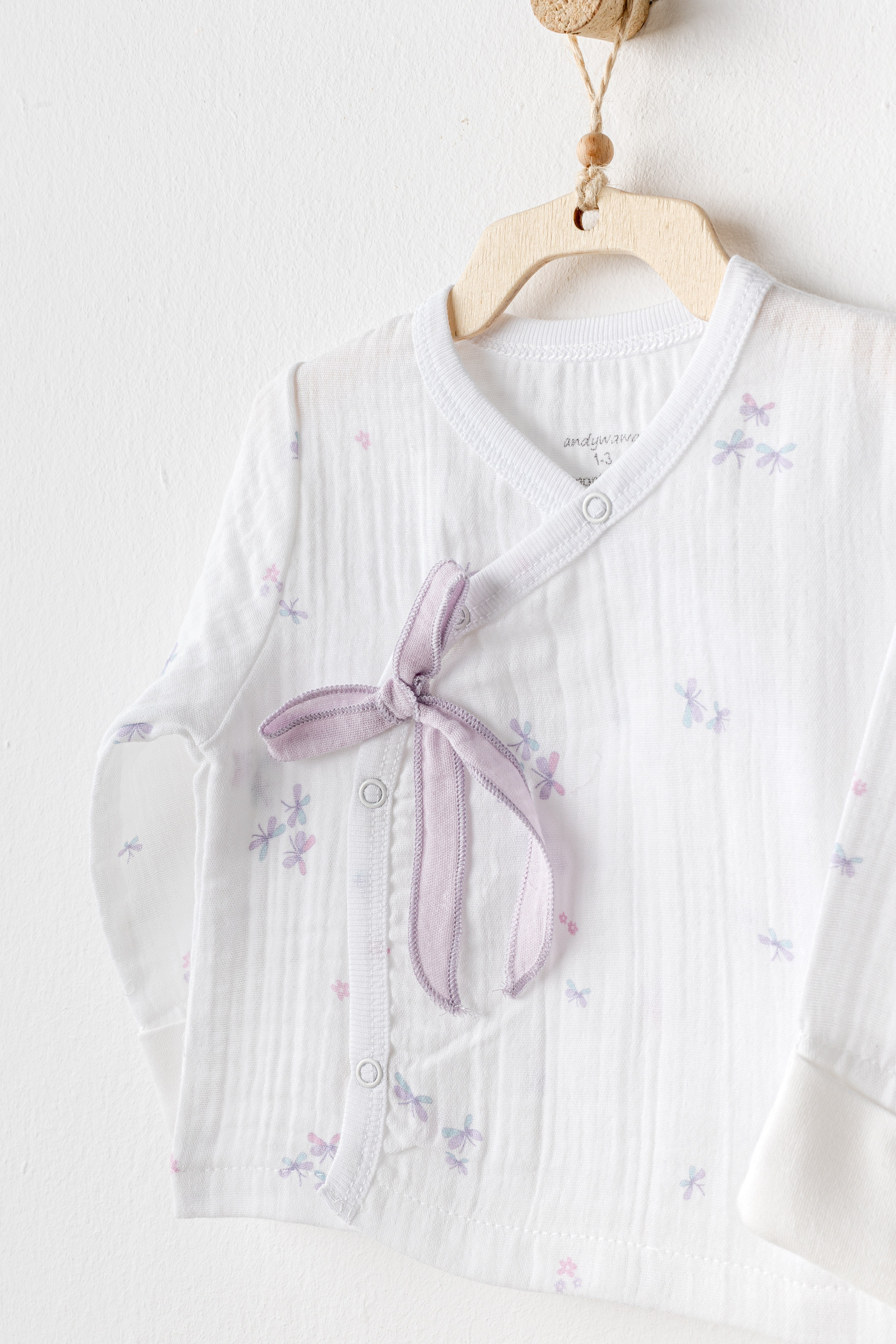 BEBEK ZIBIN SET 2 PCS SIDE SNAP SET MAGICAL BUTTERFLY MUSLIN