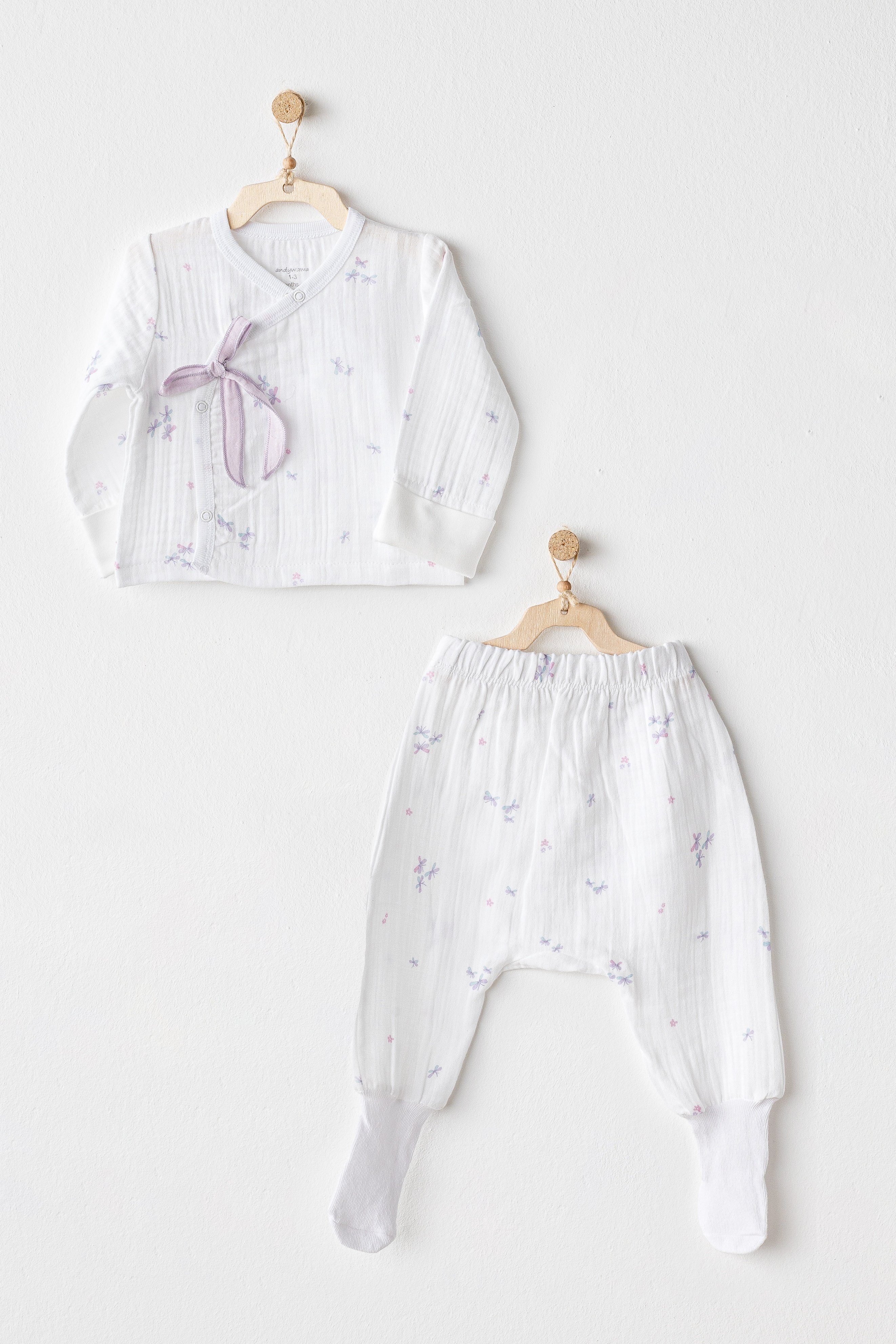 BEBEK ZIBIN SET 2 PCS SIDE SNAP SET MAGICAL BUTTERFLY MUSLIN
