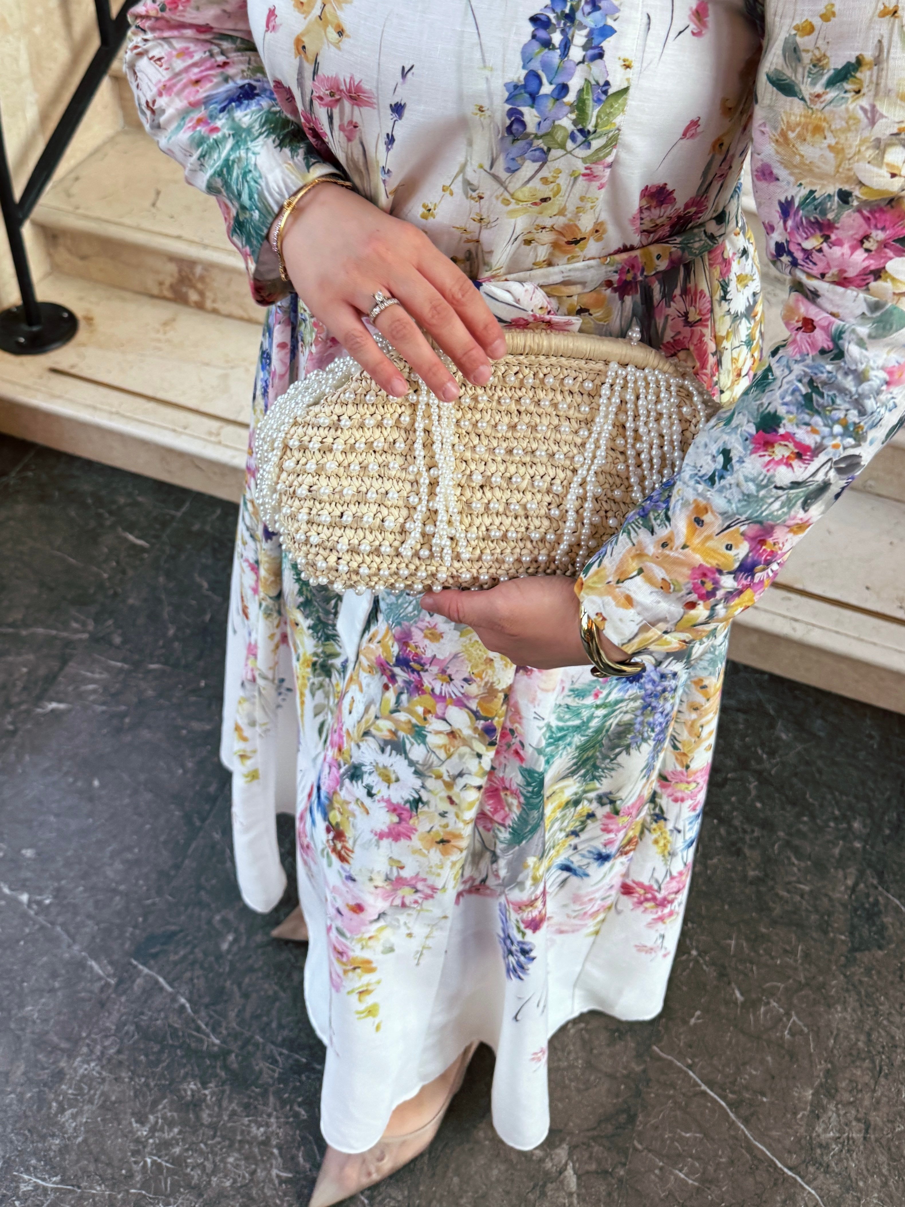 Pearl Clutch