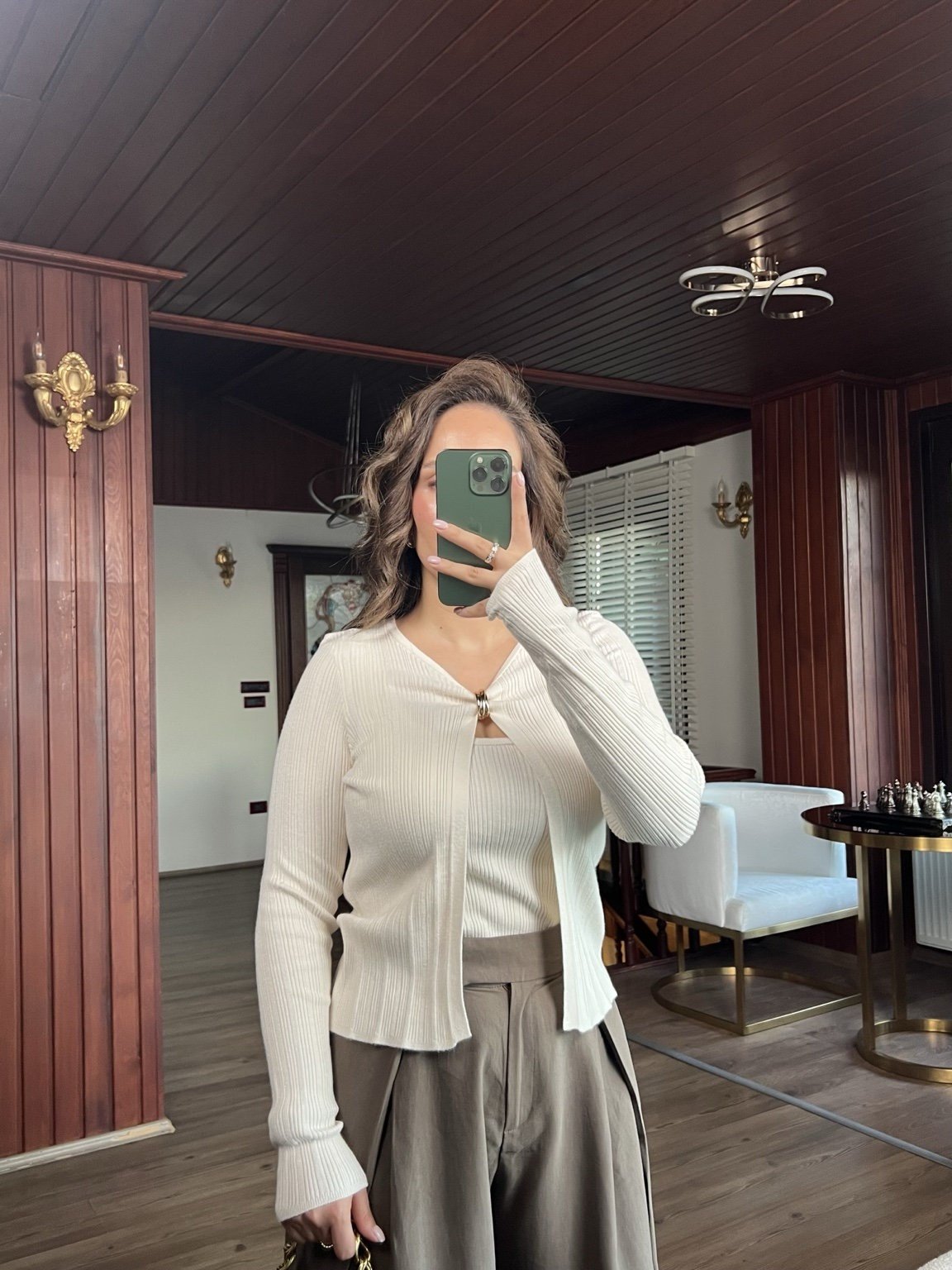 Ekru Gold Halka Detaylı Fitilli Hırka ve Atlet İkili Takım