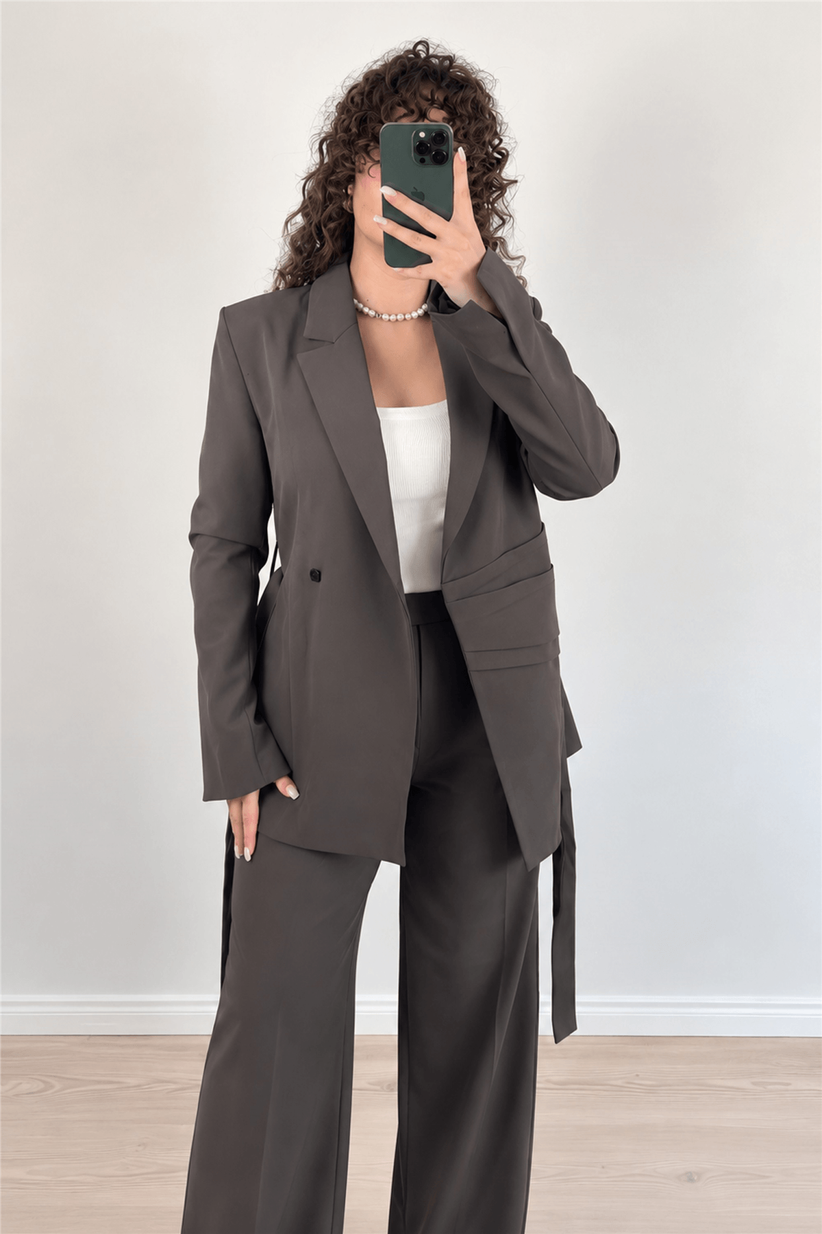Kahverengi Kuşak Detaylı Blazer Ceket