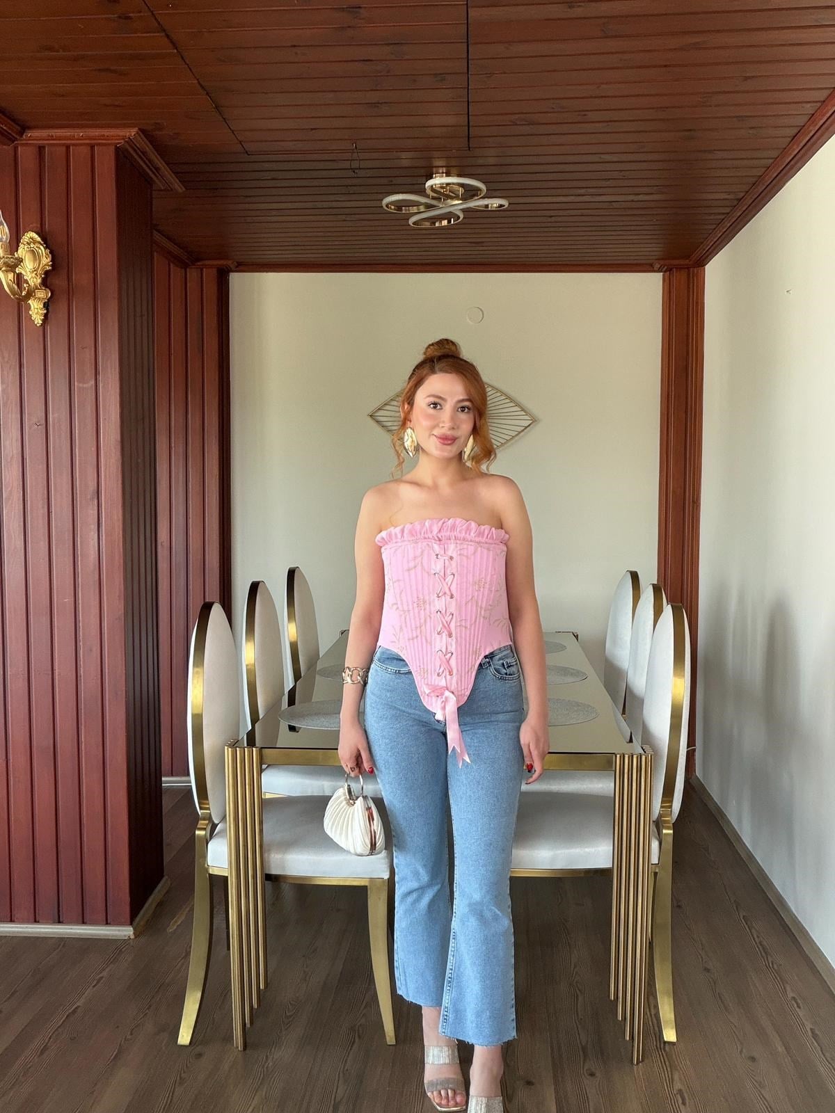PEMBE BALENLİ KORSE BÜSTİYER