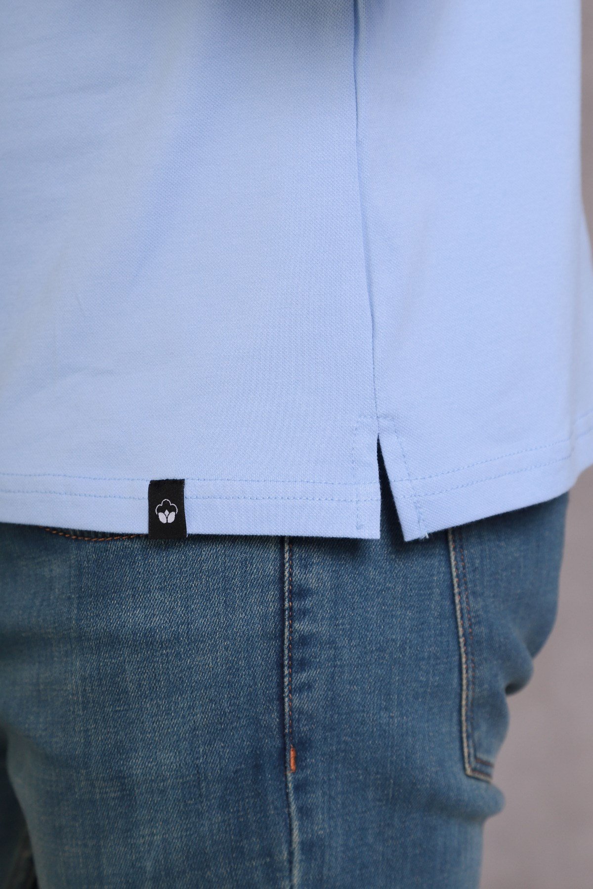 Erkek Dar Kesim Slim Fit Pamuklu Yumuşak Doku Nefes Alan Kumaş Kıvrılmaz Yaka Mavi Polo Yaka Tişört