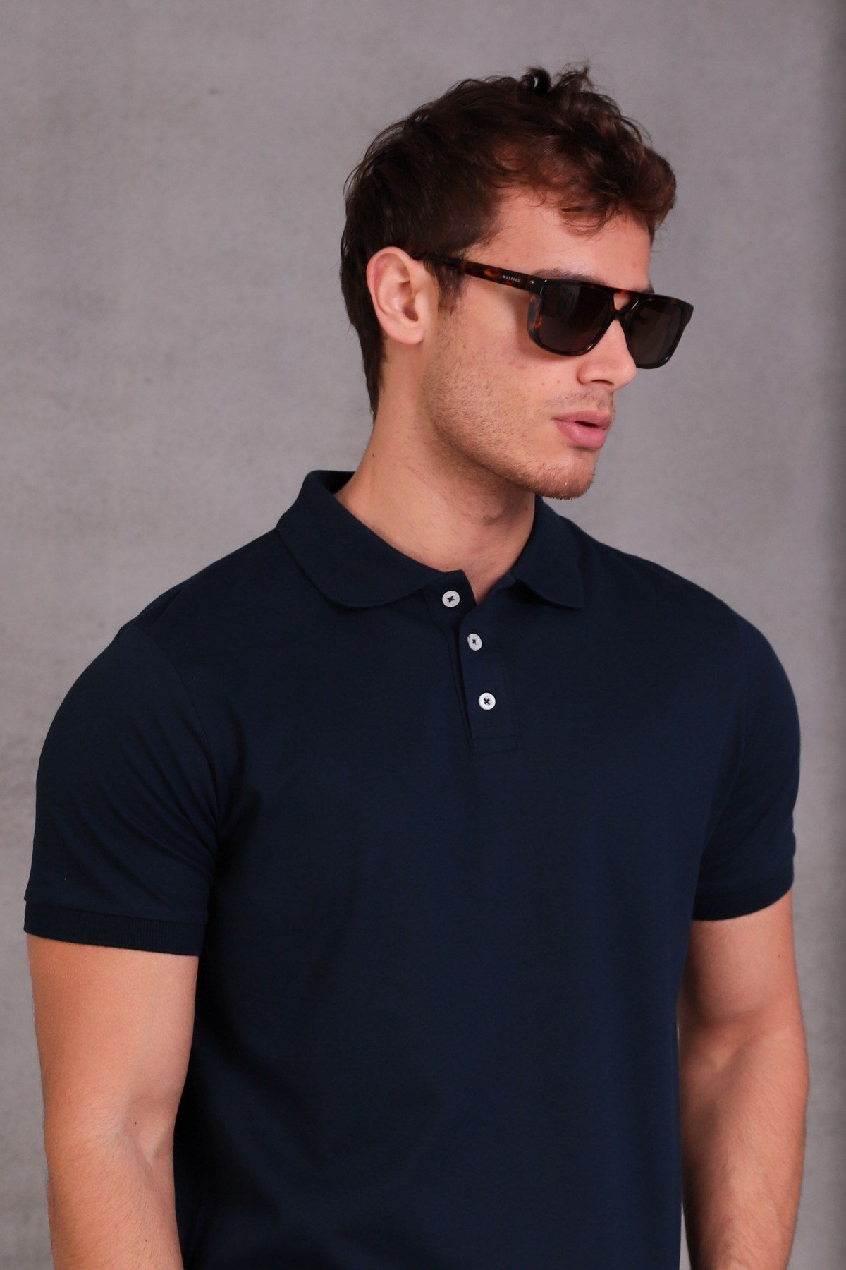 Erkek Dar Kesim Slim Fit Pamuklu Yumuşak Nefes Alan Kumaş Kıvrılmaz Yaka Lacivert Polo Yaka Tişört