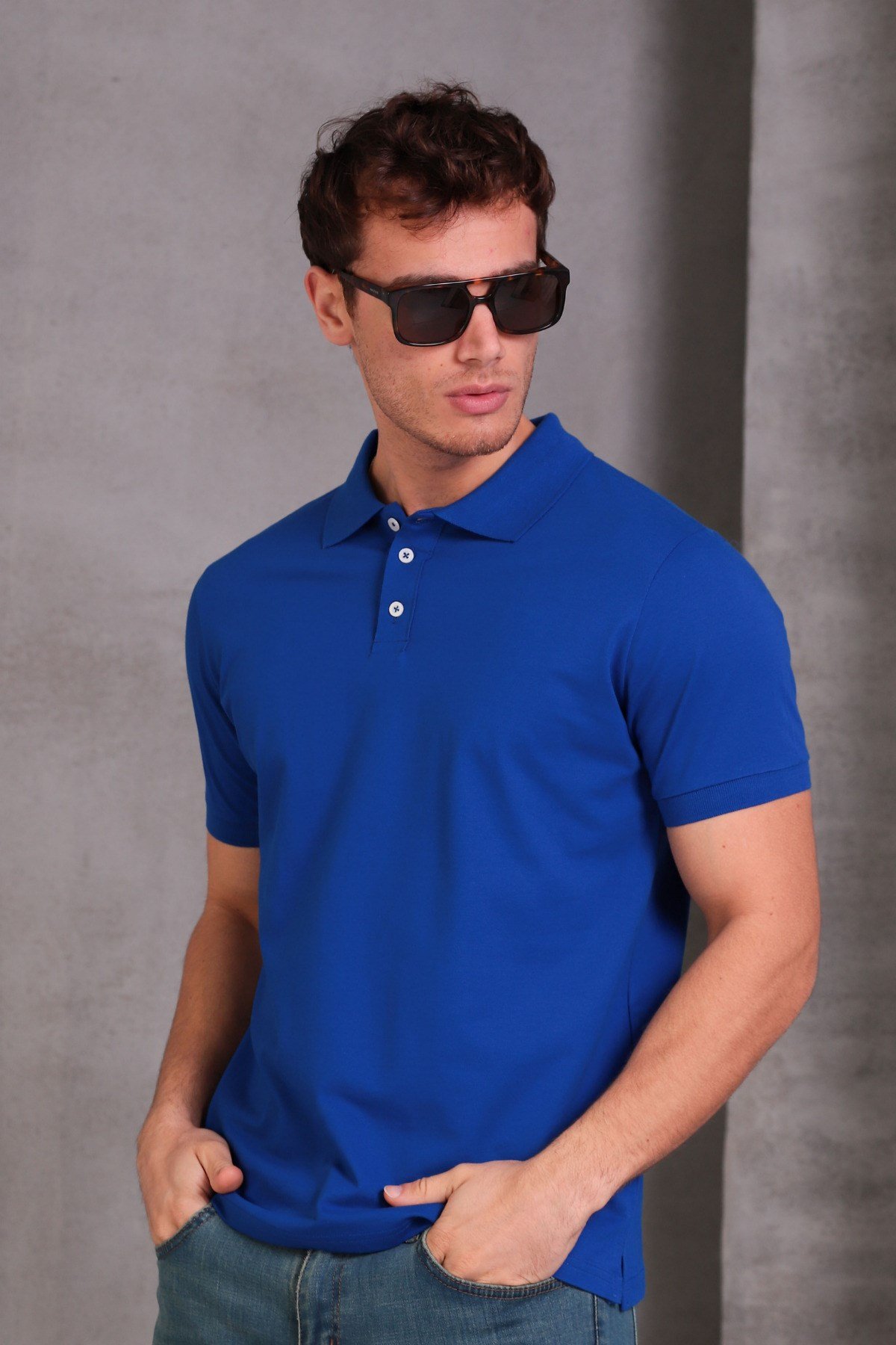 Erkek Dar Kesim Slim Fit Pamuklu Yumuşak Nefes Alan Kumaş Kıvrılmaz Yaka Saks Mavi Polo Yaka Tişört