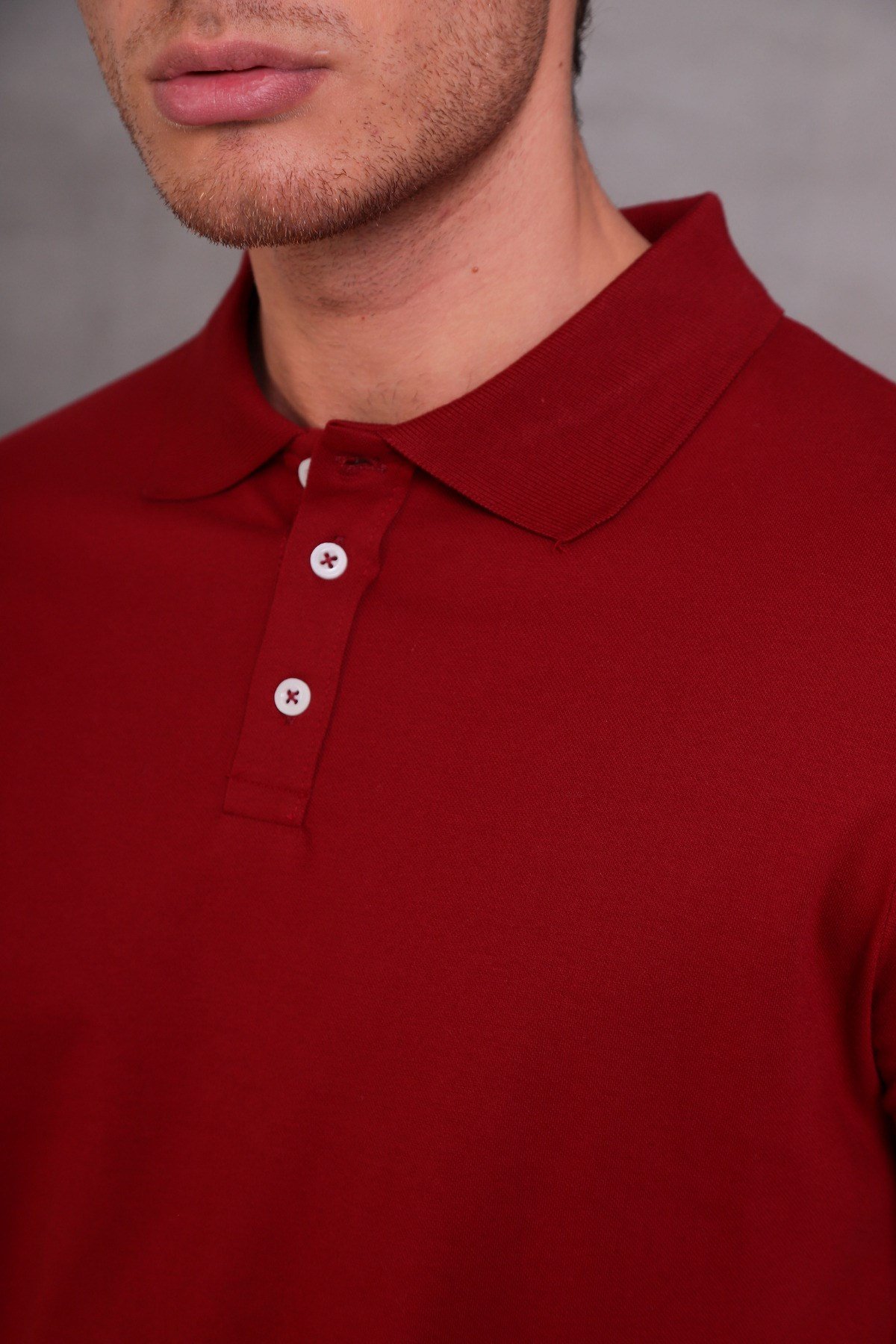 Erkek Dar Kesim Slim Fit Pamuklu Yumuşak Doku Nefes Alan Kumaş Kıvrılmaz Yaka Bordo Polo Yaka Tişört
