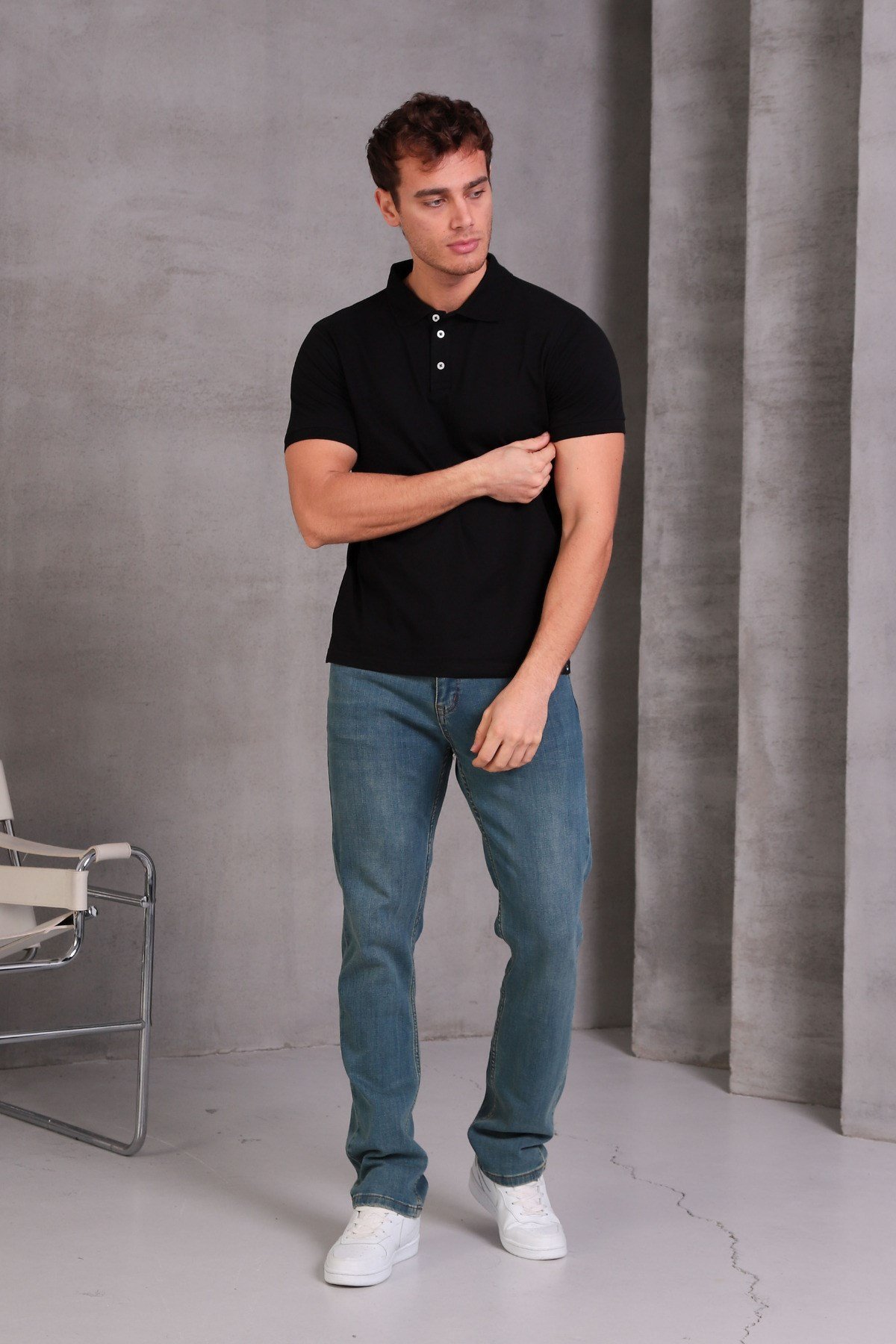 Erkek Dar Kesim Slim Fit Pamuklu Yumuşak Doku Nefes Alan Kumaş Kıvrılmaz Yaka Siyah Polo Yaka Tişört
