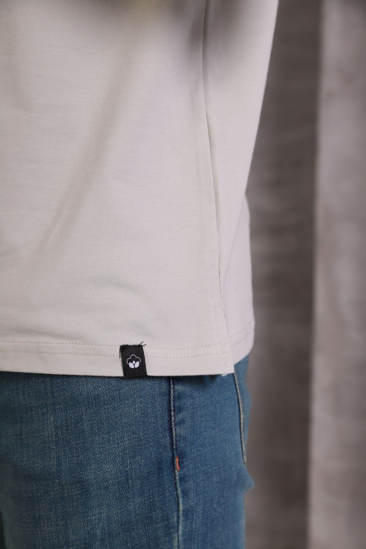 Erkek Dar Kesim Slim Fit Pamuklu Yumuşak Doku Nefes Alan Kumaş Kıvrılmaz Yaka Gri Polo Yaka Tişört