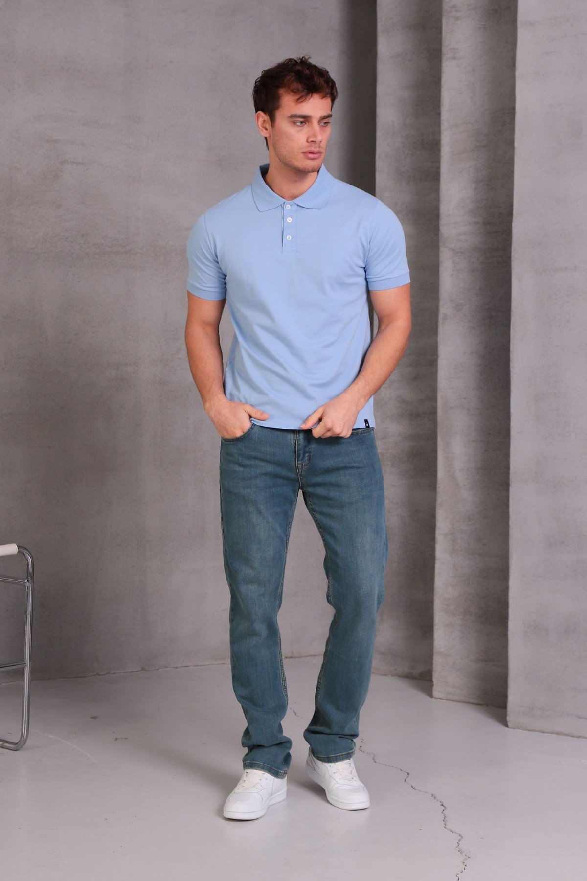 Erkek Dar Kesim Slim Fit Pamuklu Yumuşak Doku Nefes Alan Kumaş Kıvrılmaz Yaka Mavi Polo Yaka Tişört