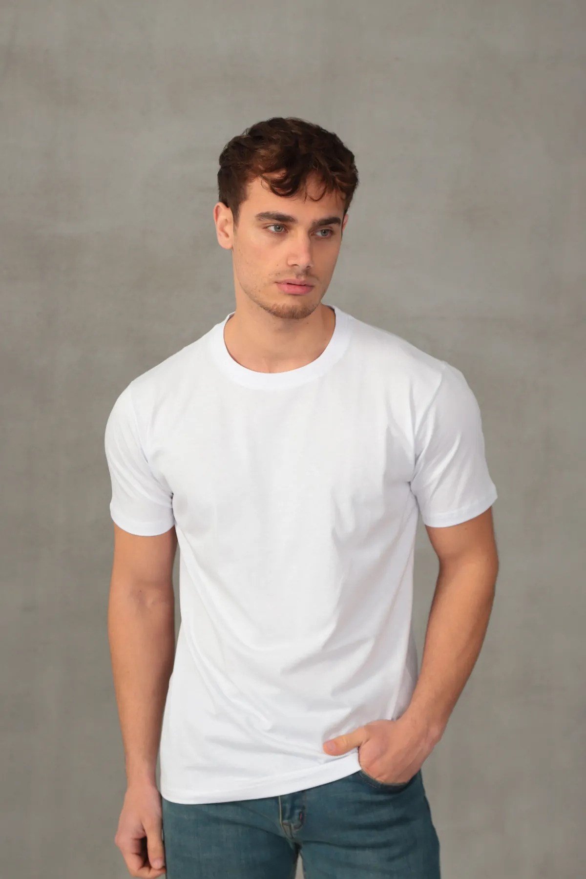 Erkek Slim Fit Bisiklet Yaka %100 Pamuk Dar Kesim Beyaz Basic Tişört