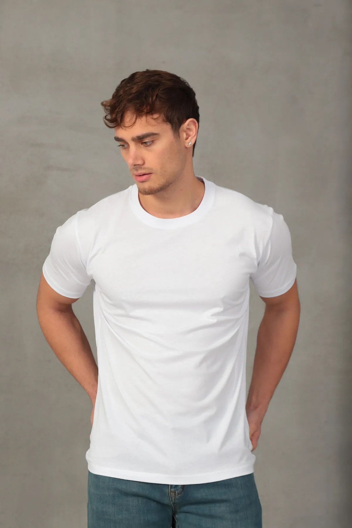 Erkek Slim Fit Bisiklet Yaka %100 Pamuk Dar Kesim Beyaz Basic Tişört
