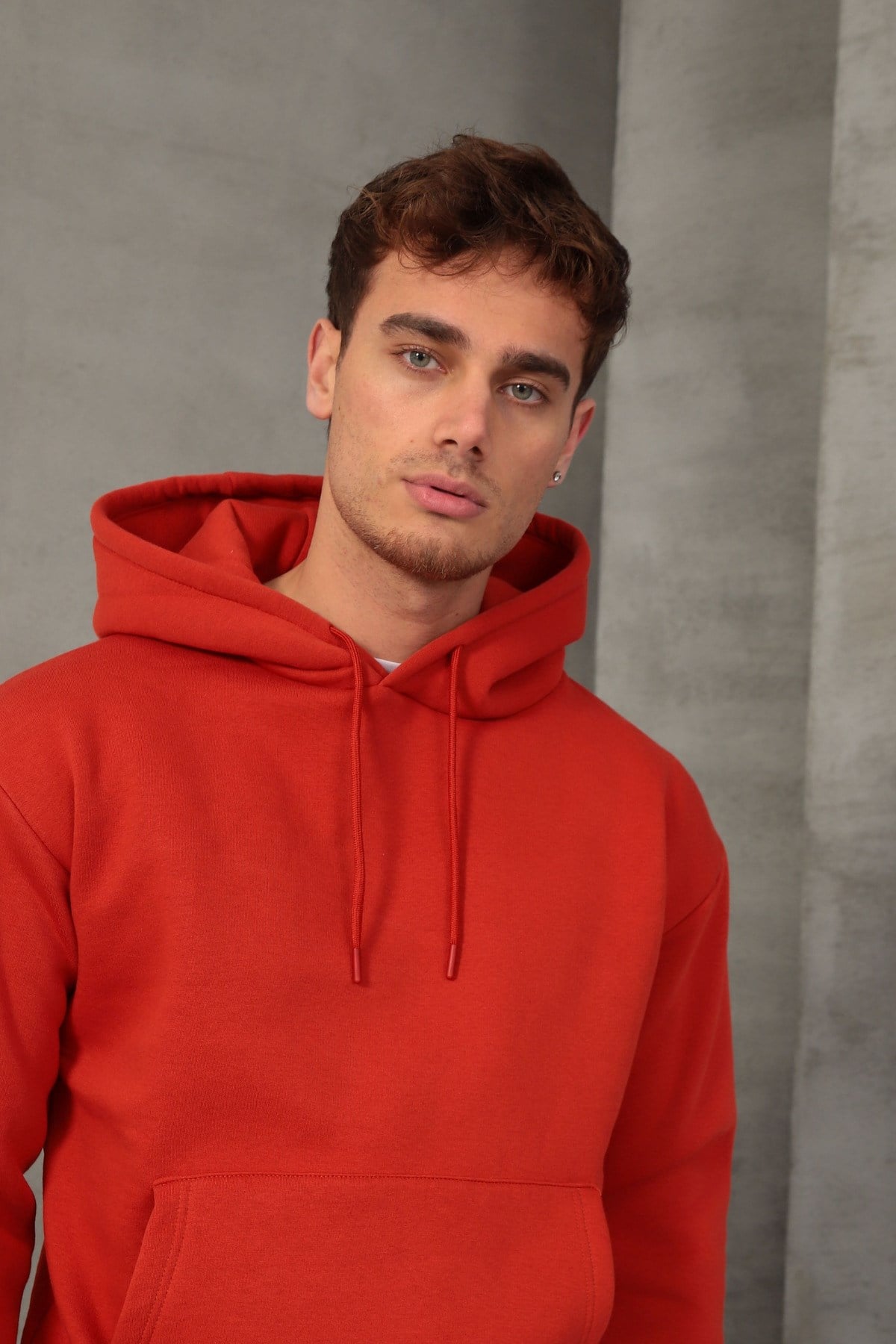 Unisex Oversize Geniş Kesim Pamuklu Yumuşak Dokulu Içi Polarlı Basic Kapüşonlu Sweatshirt