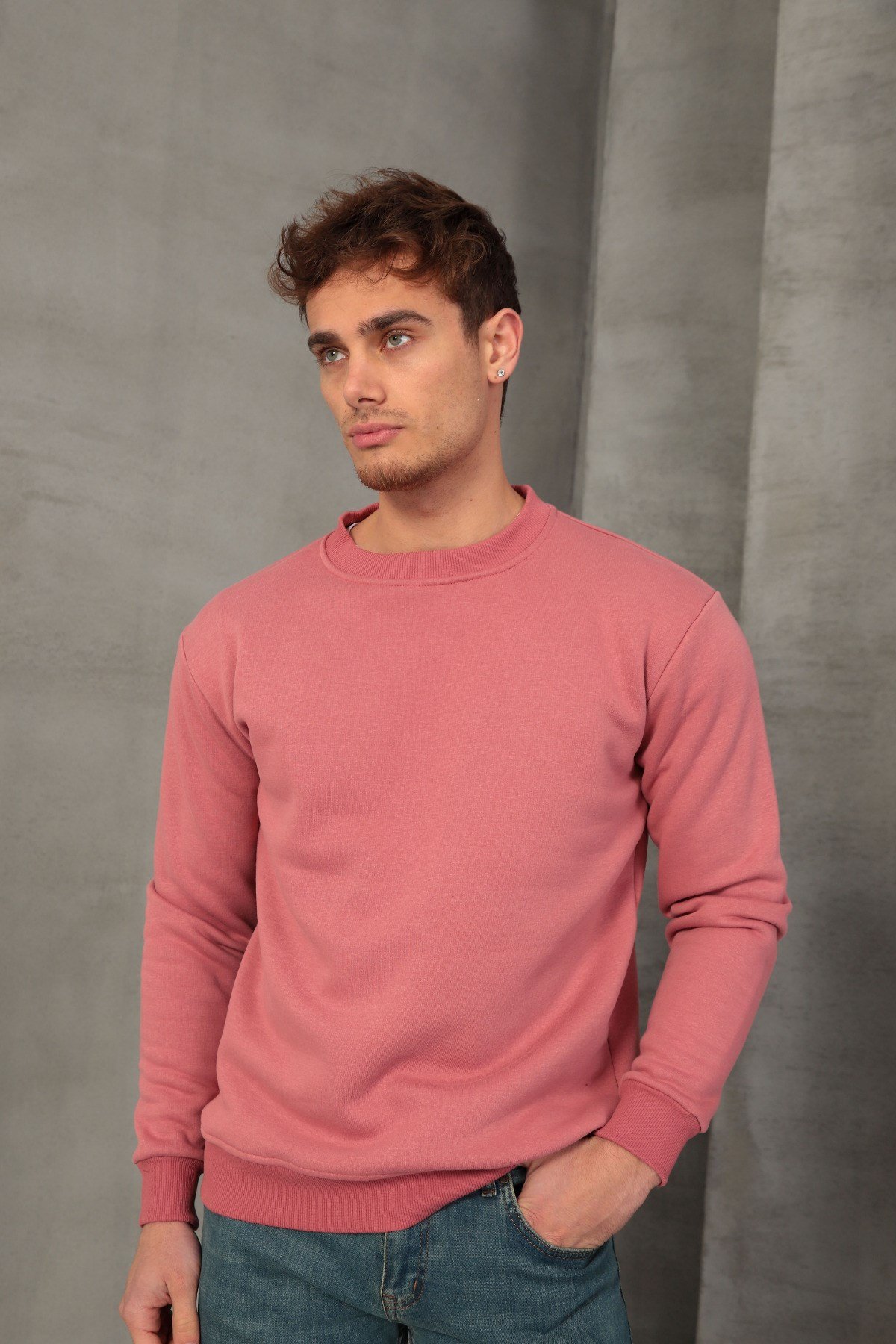 Unisex Relax Fit Rahat Kesim Pamuklu Yumuşak Dokulu İçi Polarlı Basic Bisiklet Yaka Sweatshirt