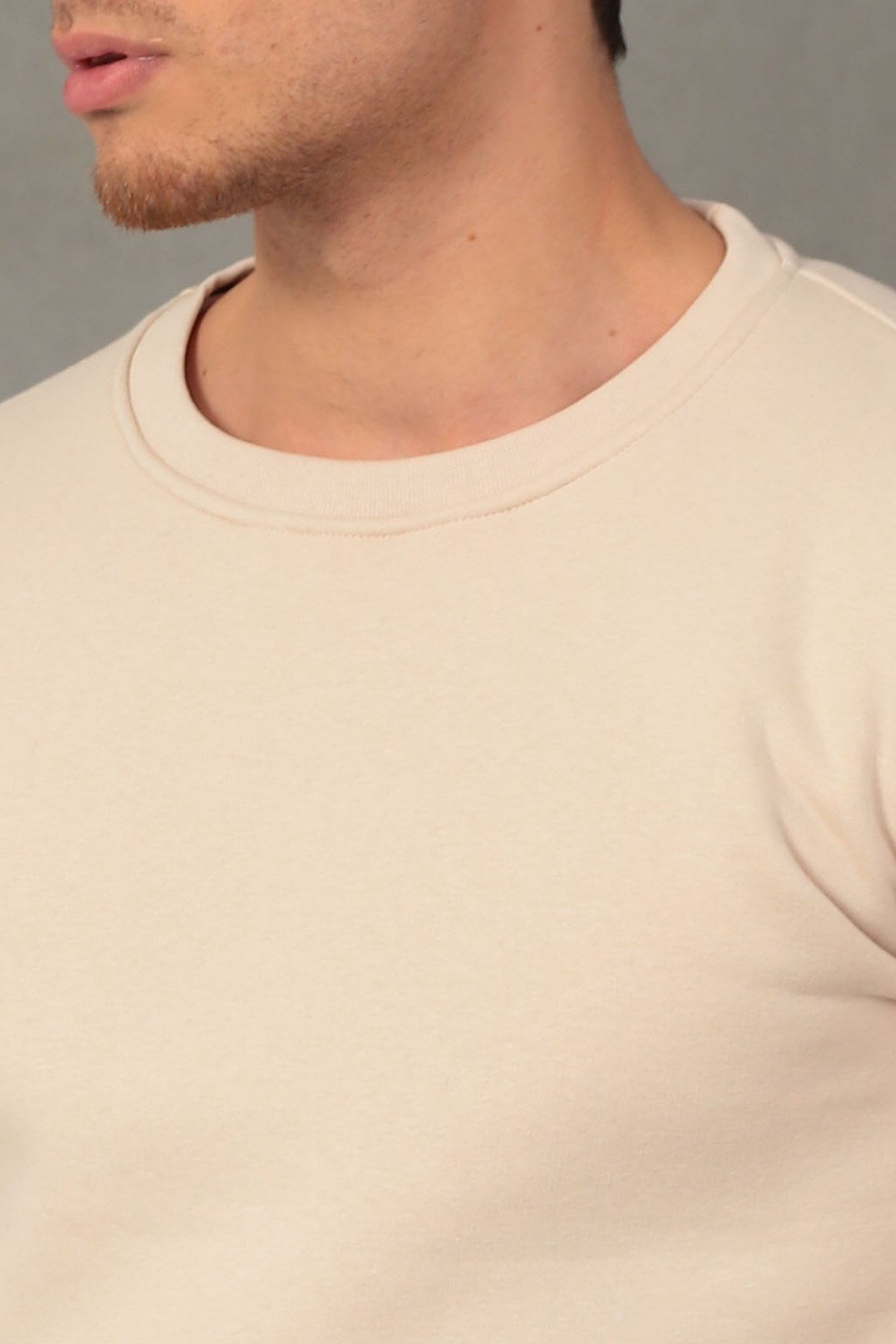 Unisex Relax Fit Rahat Kesim Pamuklu Yumuşak Dokulu İçi Polarlı Basic Ekru Bisiklet Yaka Sweatshirt