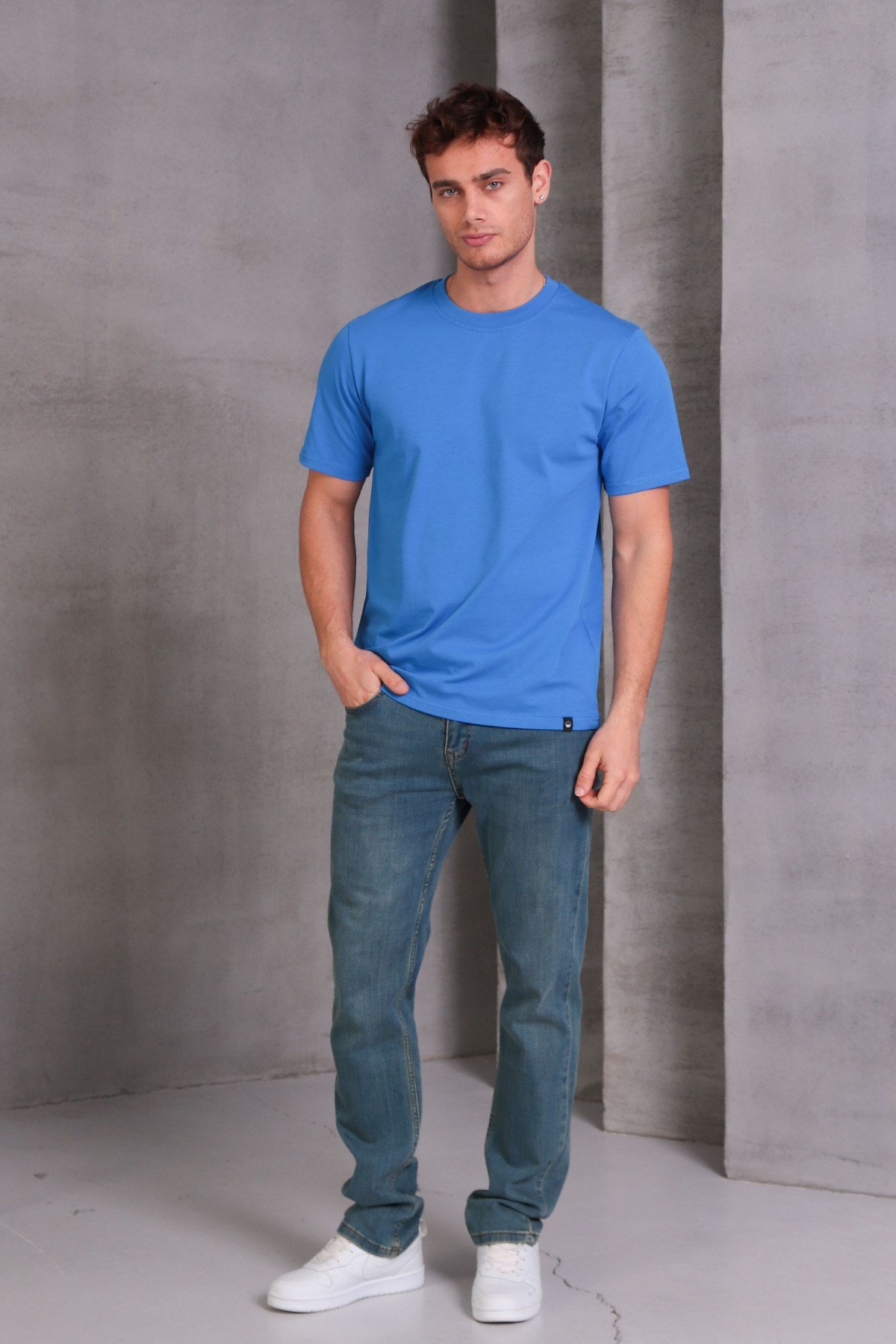 Unisex Slim Fit Dar Kesim %100 Pamuk Yumuşak Dokulu Mavi Bisiklet Yaka Tişört