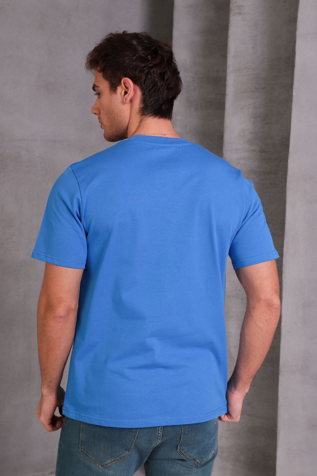 Unisex Slim Fit Dar Kesim %100 Pamuk Yumuşak Dokulu Mavi Bisiklet Yaka Tişört