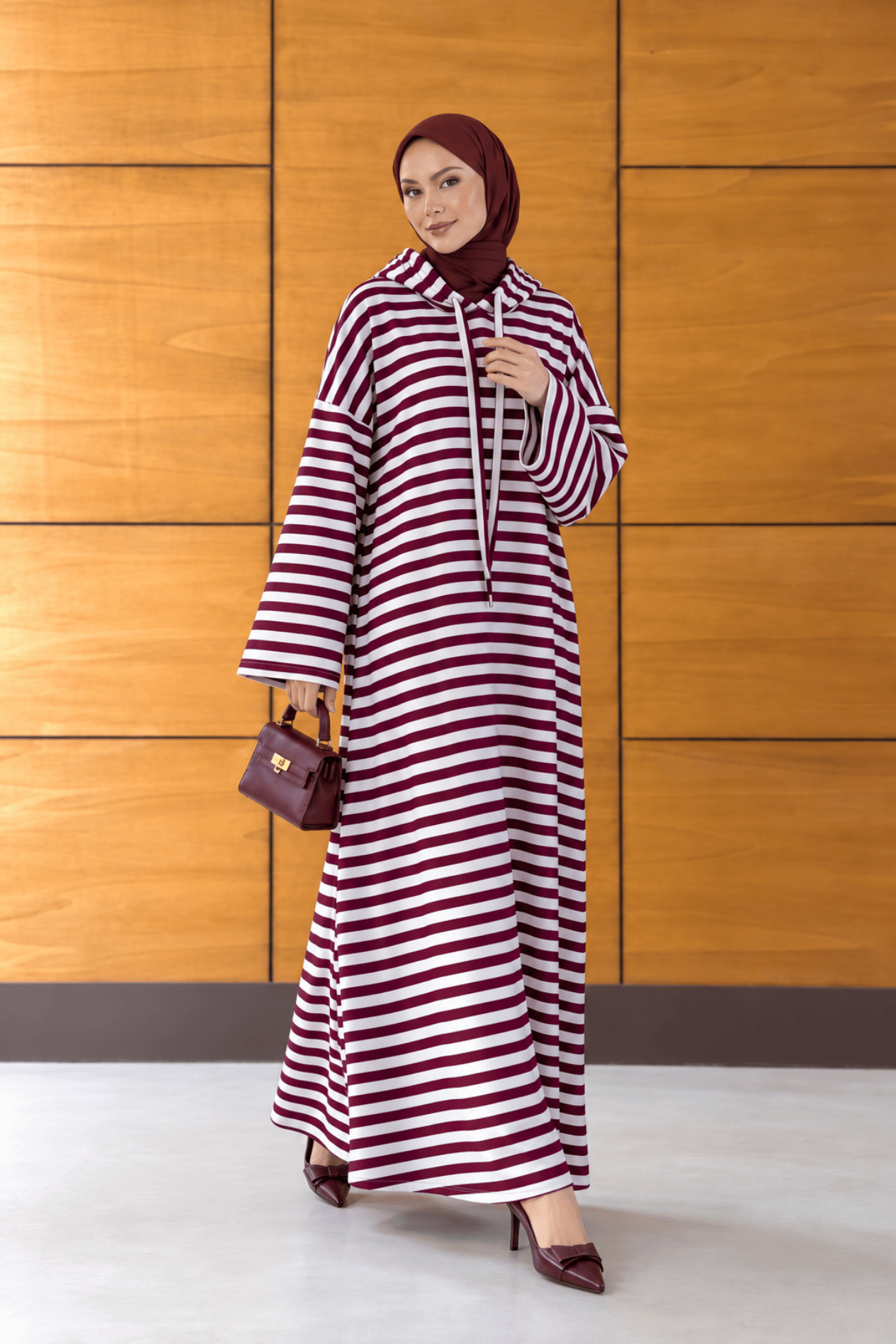 Nova Kapuşonlu Bordo Çizgili Elbise - Ekru