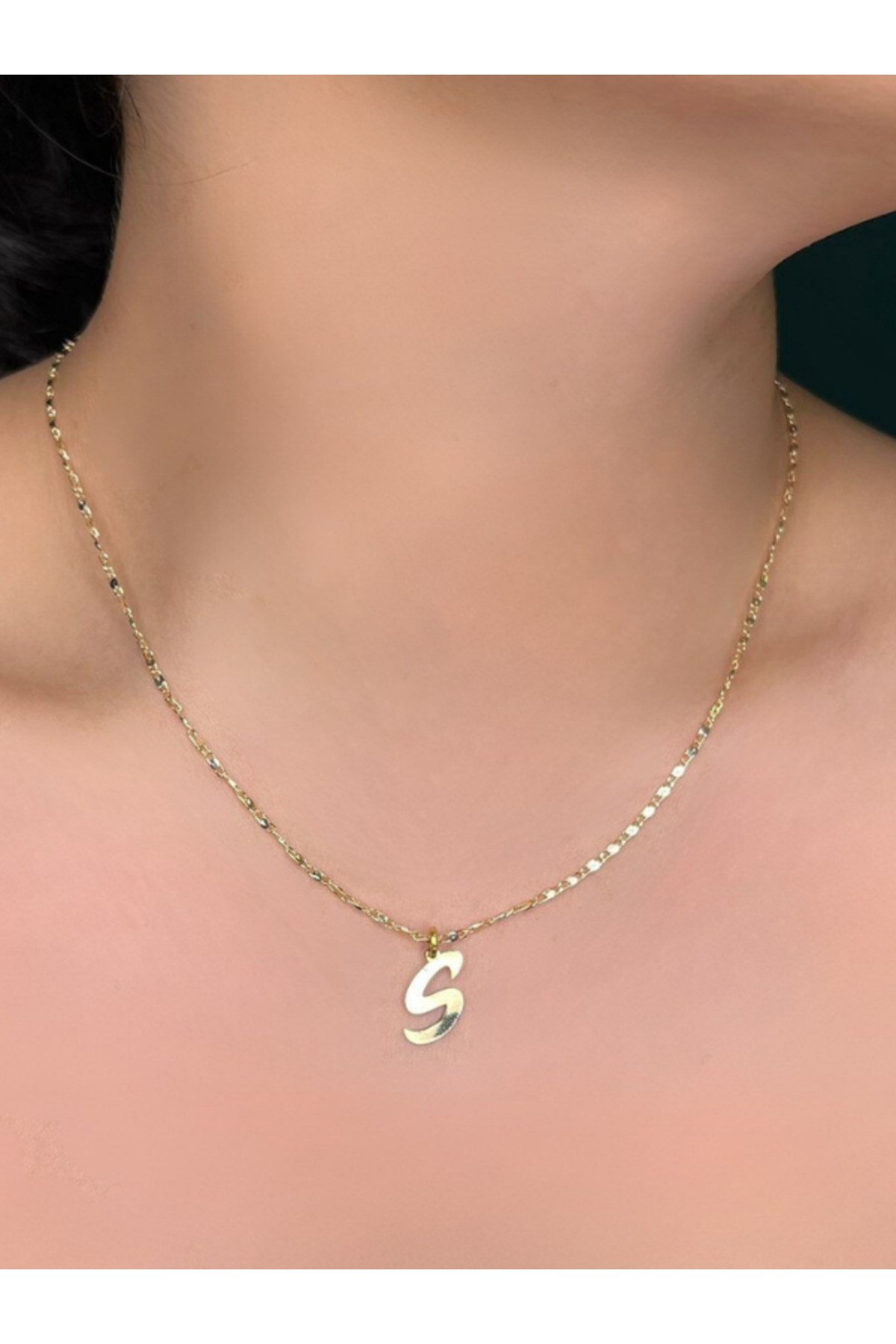 Kişiye Özel Harf Kolye Özel Tasarım Yüksek Kalite Çelik Gold Renk Kişiselleştirilebilir Hediye