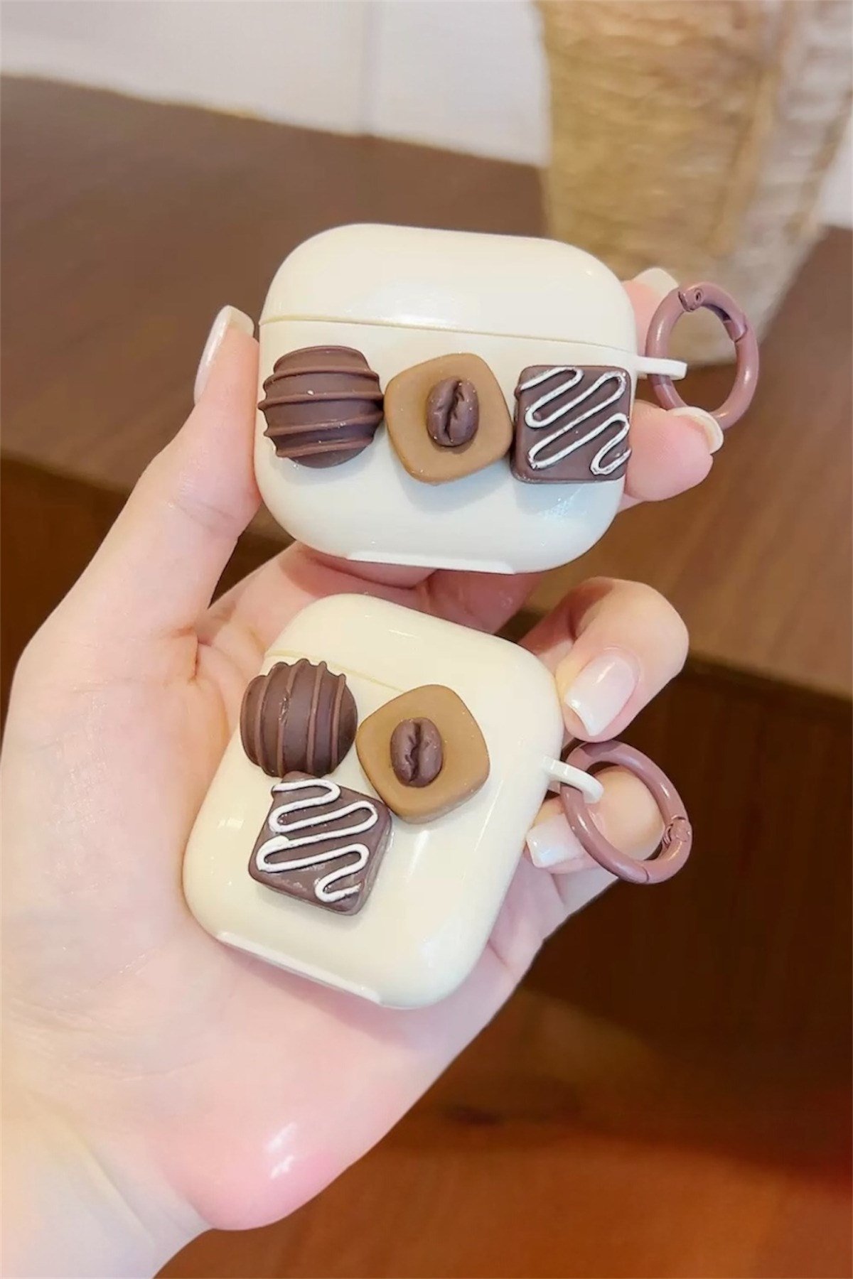 Airpods 1 ve 2. Nesil ile Uyumlu Çikolatalı Pinterest Estetiği Kore Stil Şık Koruyucu Kılıf