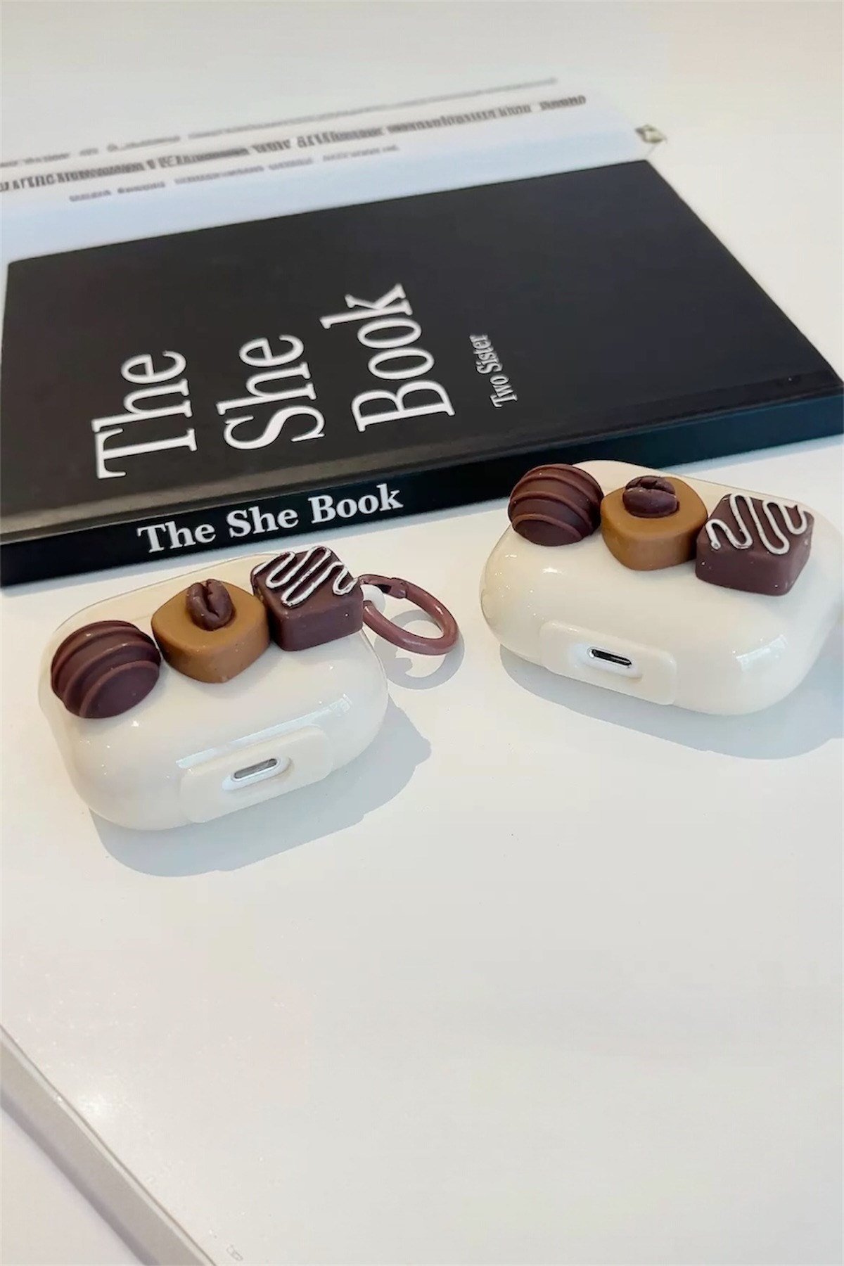Airpods 1 ve 2. Nesil ile Uyumlu Çikolatalı Pinterest Estetiği Kore Stil Şık Koruyucu Kılıf