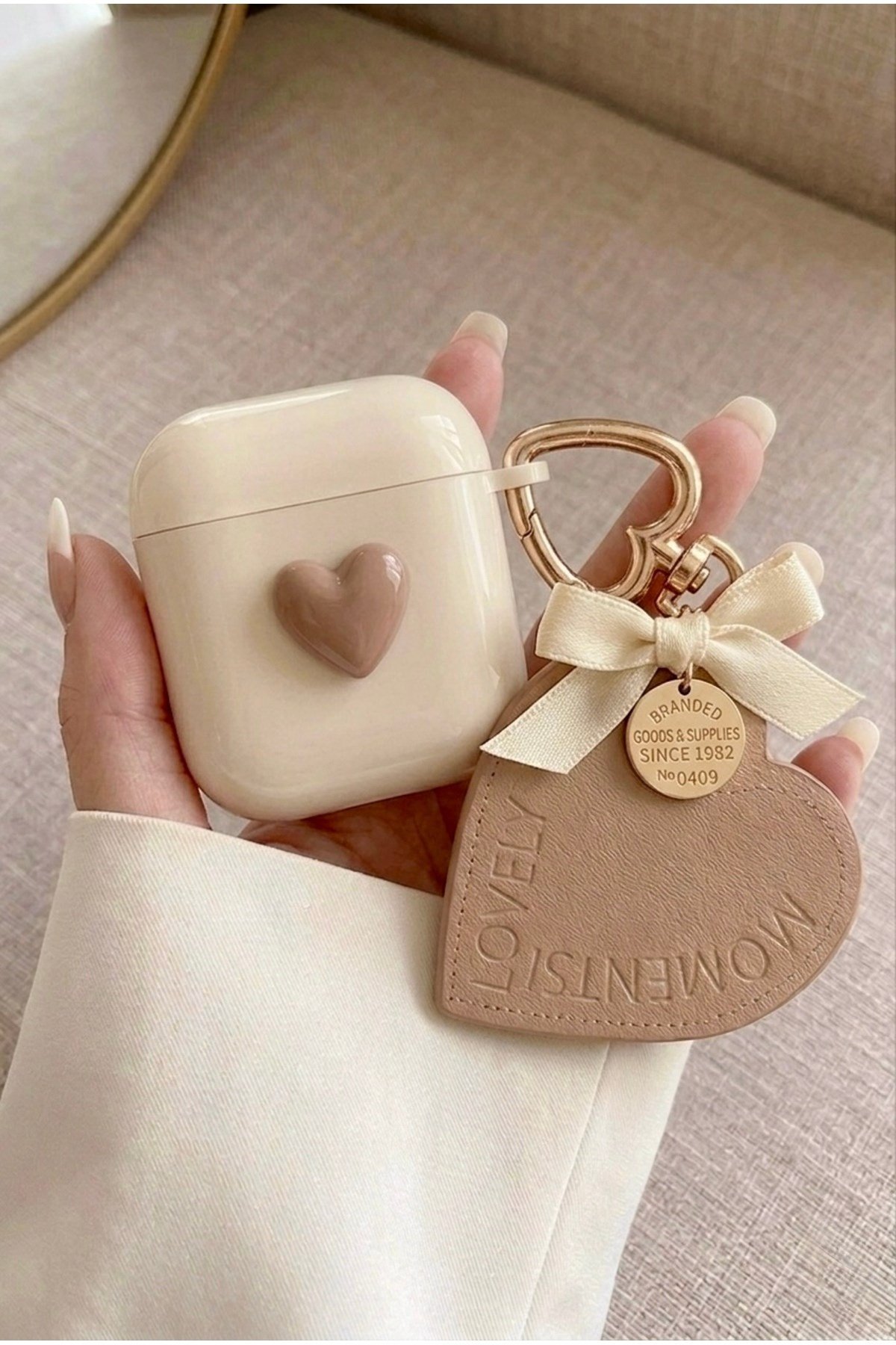 Airpods 1. Ve 2. Nesil ile Uyumlu Kalpli Aksesuarlı Pinterest Estetiği Kore Stil Şık Koruyucu Kılıf