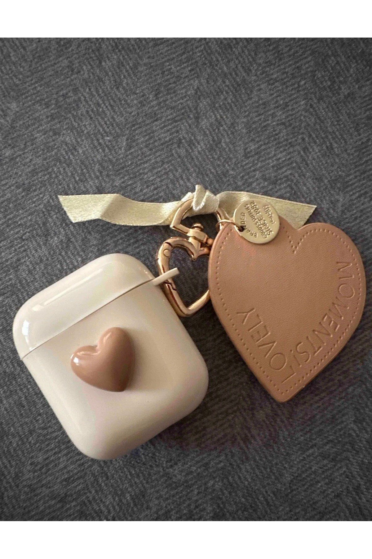 Airpods 1. Ve 2. Nesil ile Uyumlu Kalpli Aksesuarlı Pinterest Estetiği Kore Stil Şık Koruyucu Kılıf
