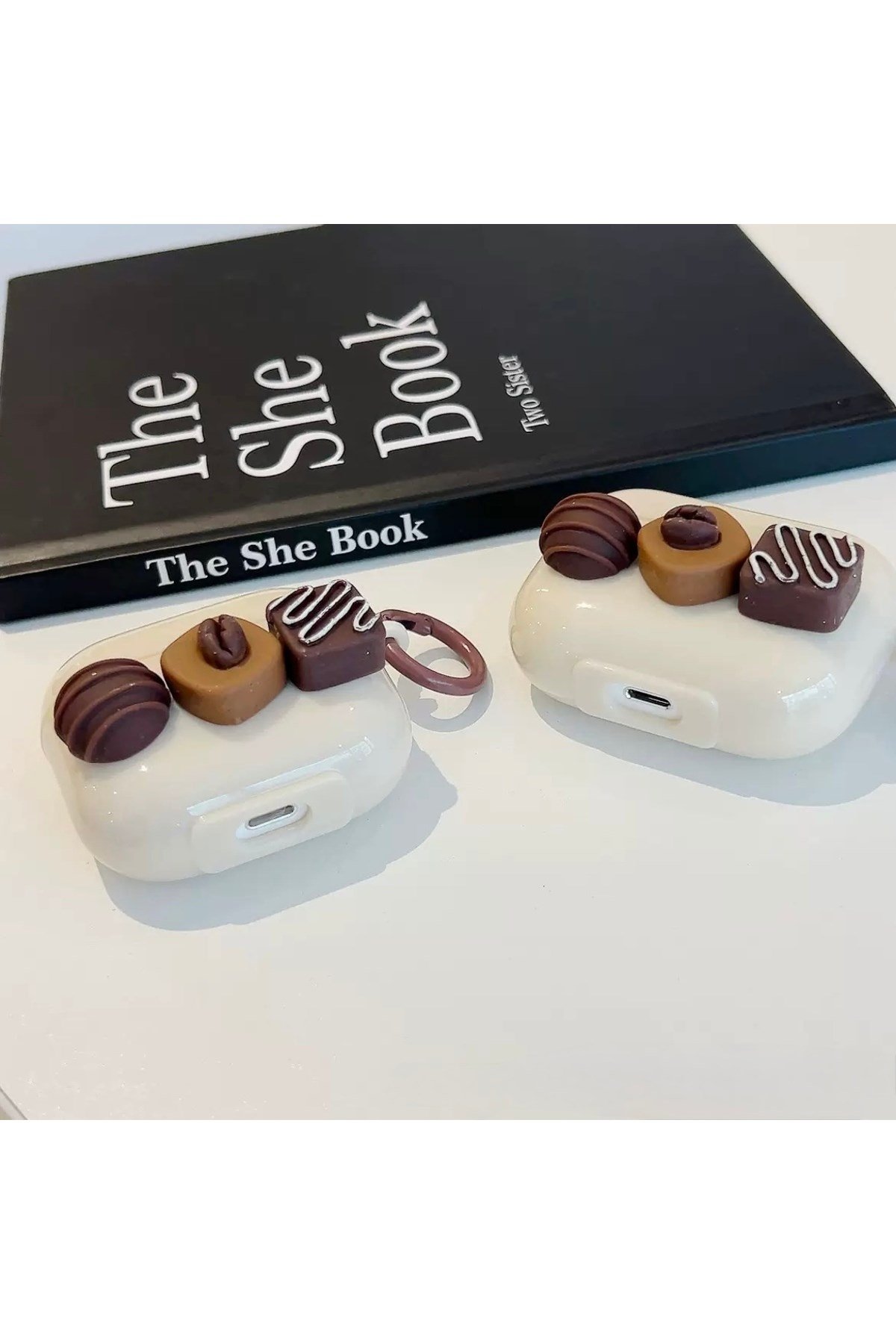 Airpods 3 Nesil ile Uyumlu Çikolata Aksesuarlı Pinterest Estetiği Kore Stil Şık Koruyucu Kılıf