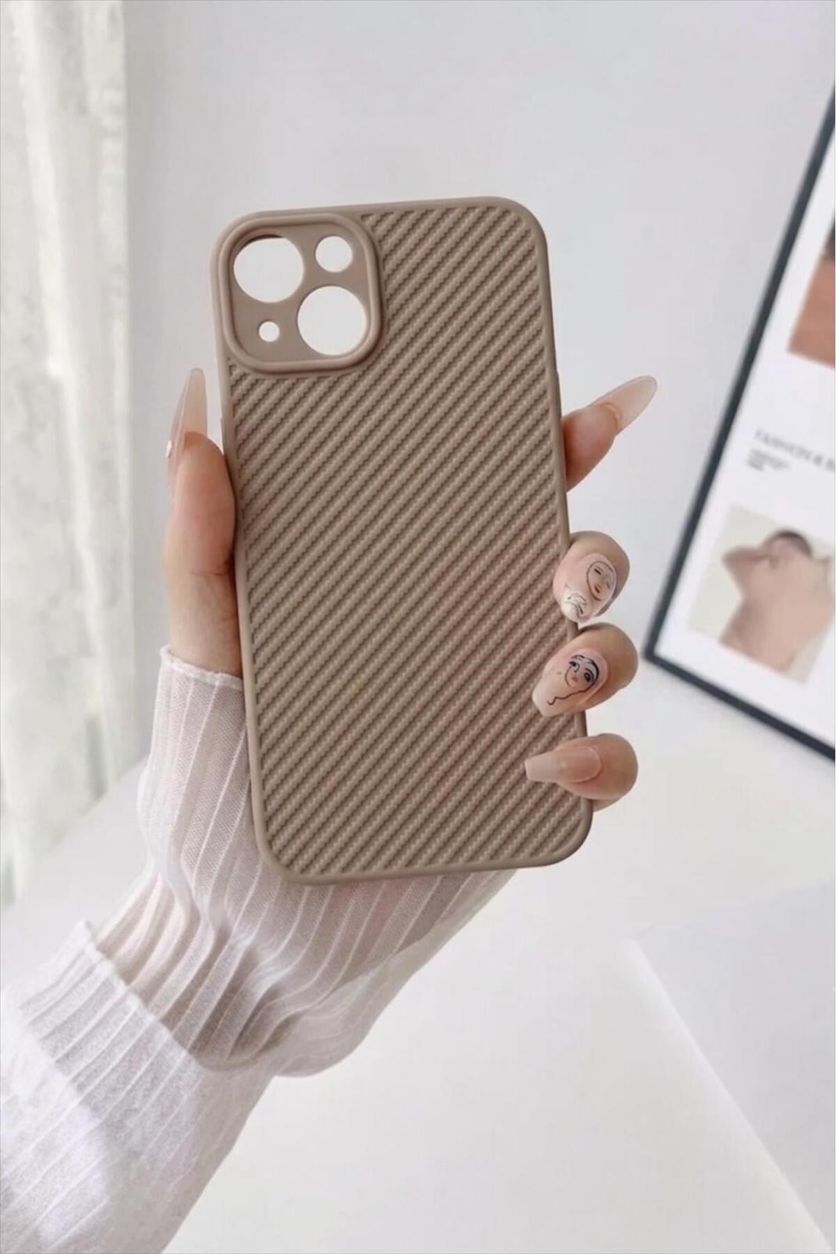 iPhone 14 Dokulu Kamera Korumalı Trend Silikon Köşeli Darbe Koruma Kılıf
