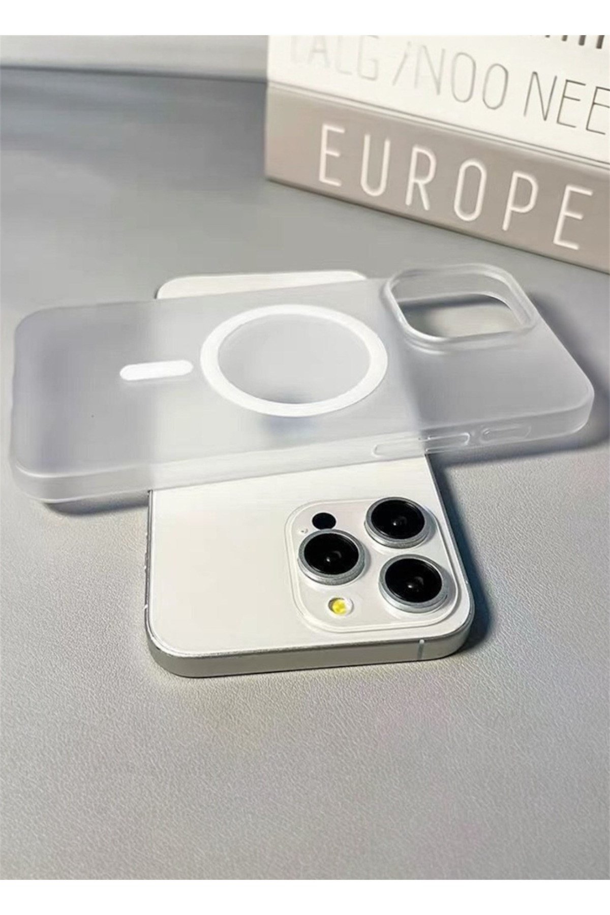 iPhone 14 Pro Max Uyumlu Buzlu Şeffaf Magsafe Kılıf
