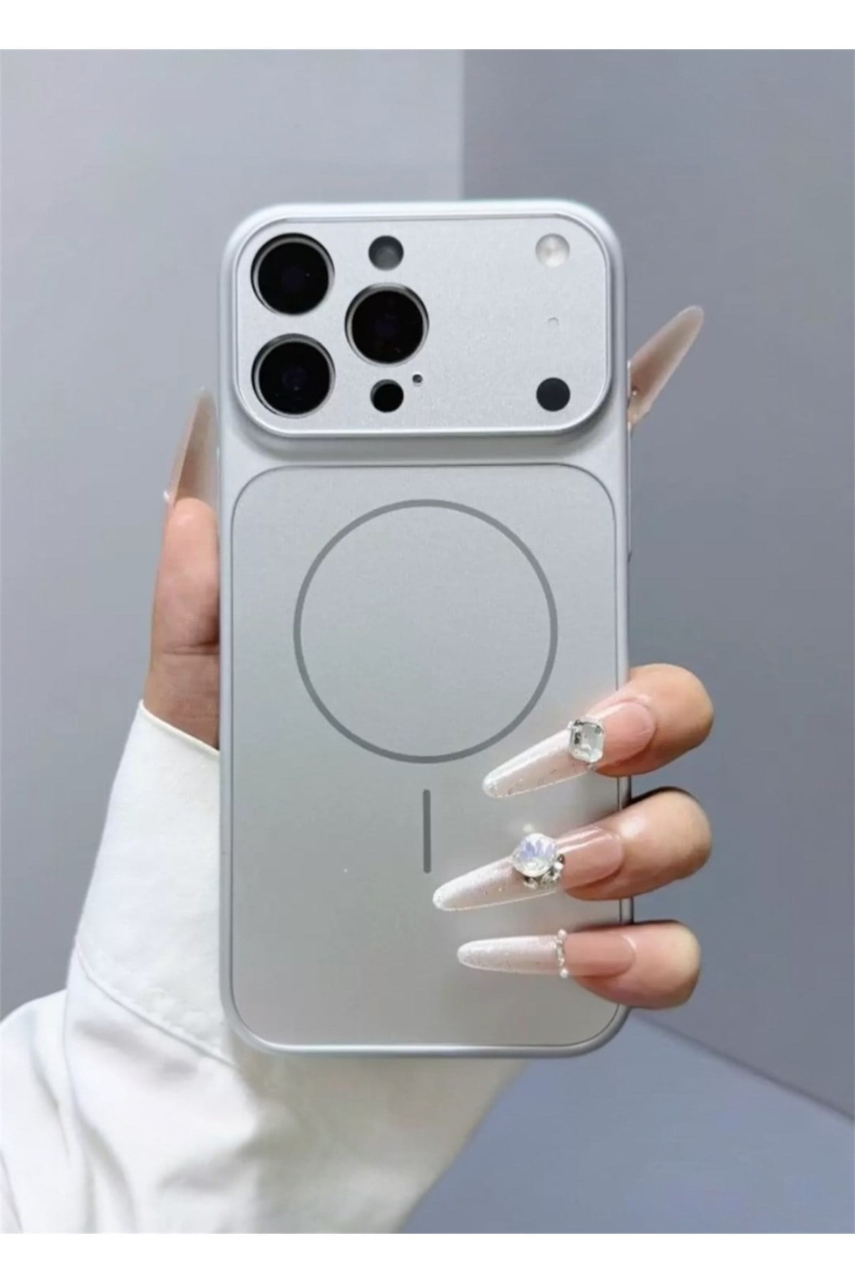 Iphone 14 ProMax Uyumlu 17 Promax Görünümlü Gri Premium Dönüşüm Kılıf MagSafeli