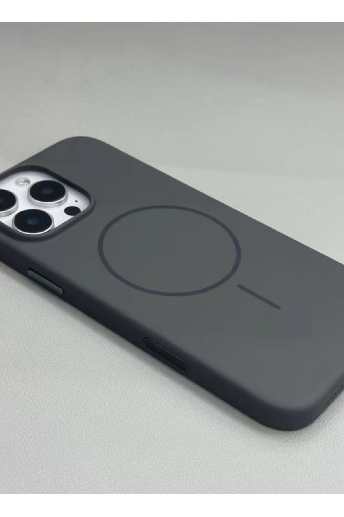 iPhone 14 Siyah Magsafe Kılıf