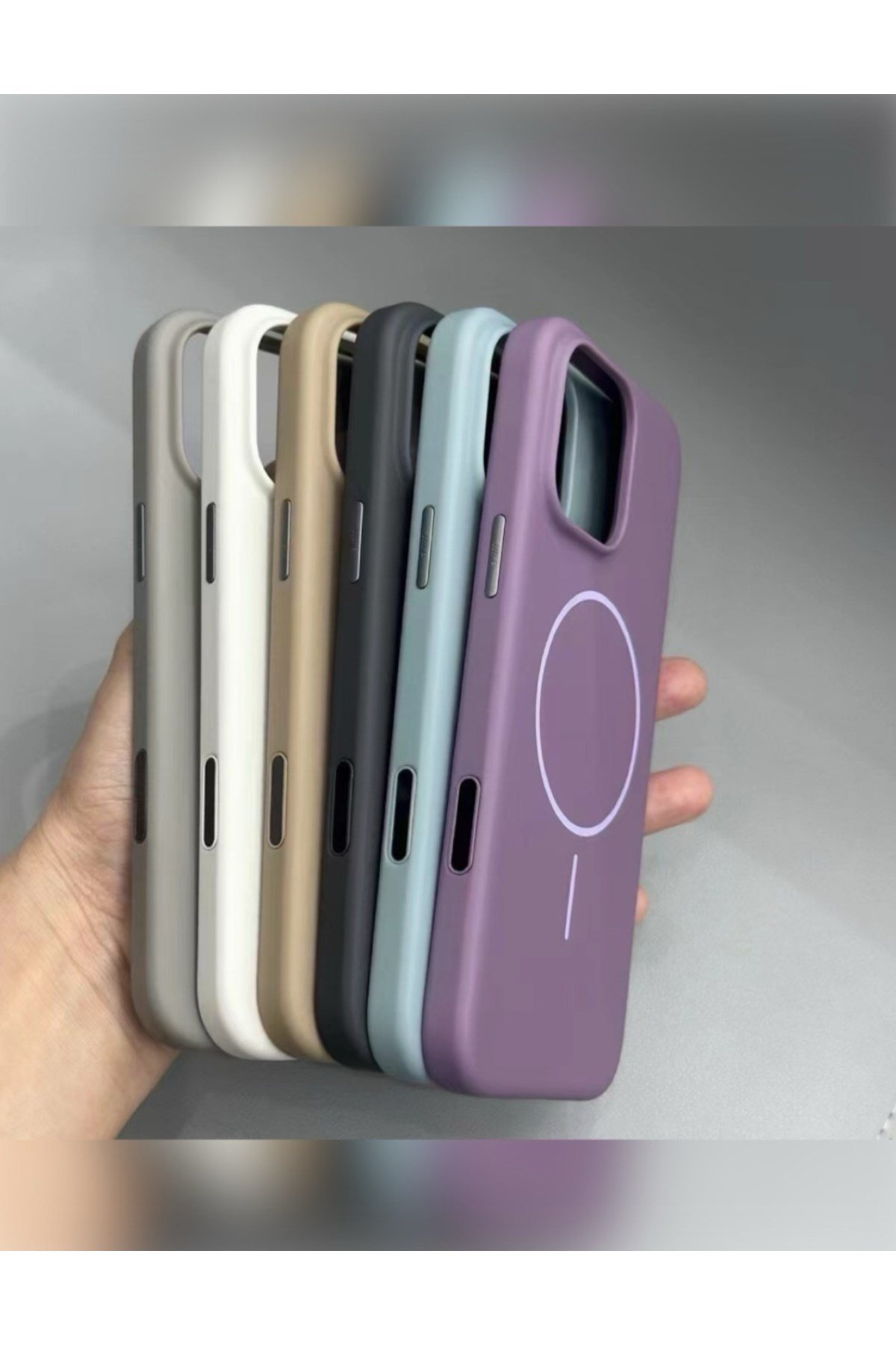 iPhone 15 Pro Max Siyah Magsafe Kılıf