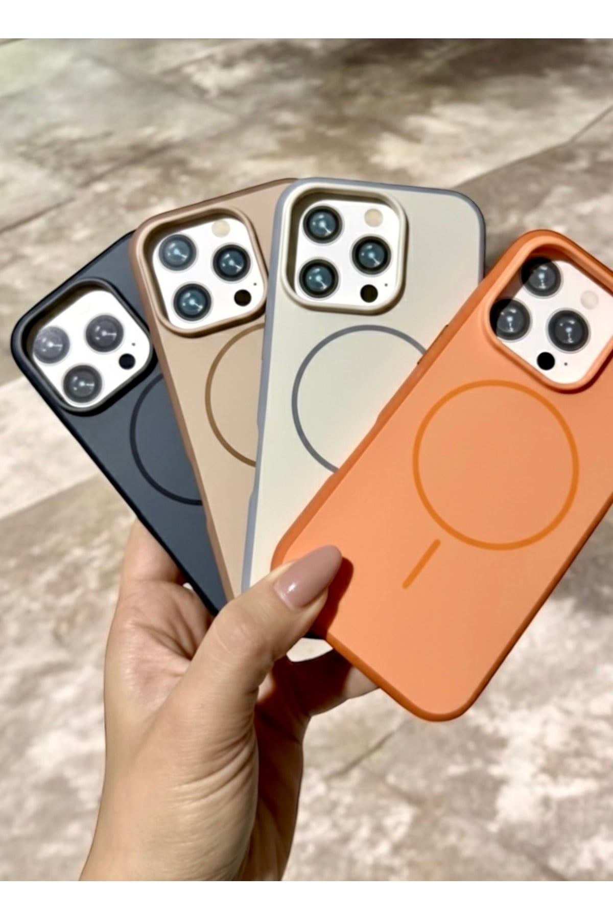 Iphone 15 Pro Max Uyumlu MagSafeli Siyah Kılıf, Darbe Korumalı, Metal Tuşlu