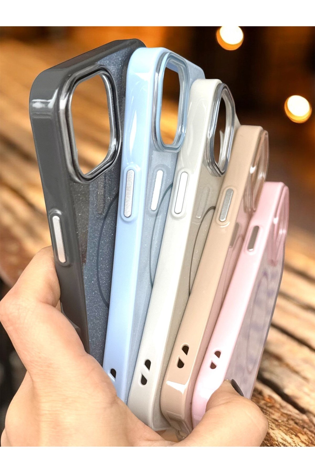 Iphone 15 Pro Uyumlu Çöl Renk Simli Şeffaf MagSafe Uyumlu Kılıf