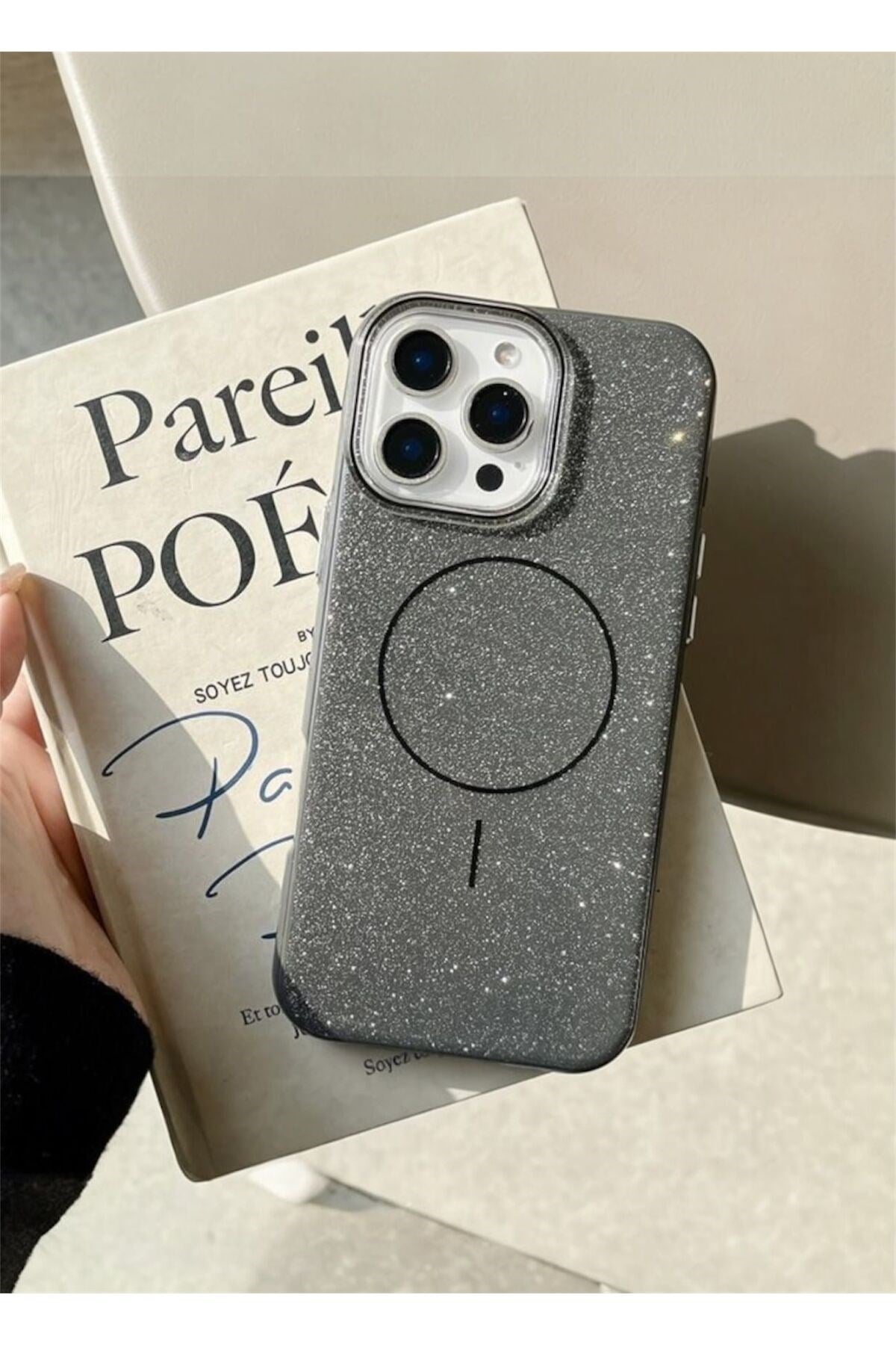 Iphone 15 ProMax Uyumlu Siyah Renk Simli Şeffaf MagSafe Uyumlu Kılıf