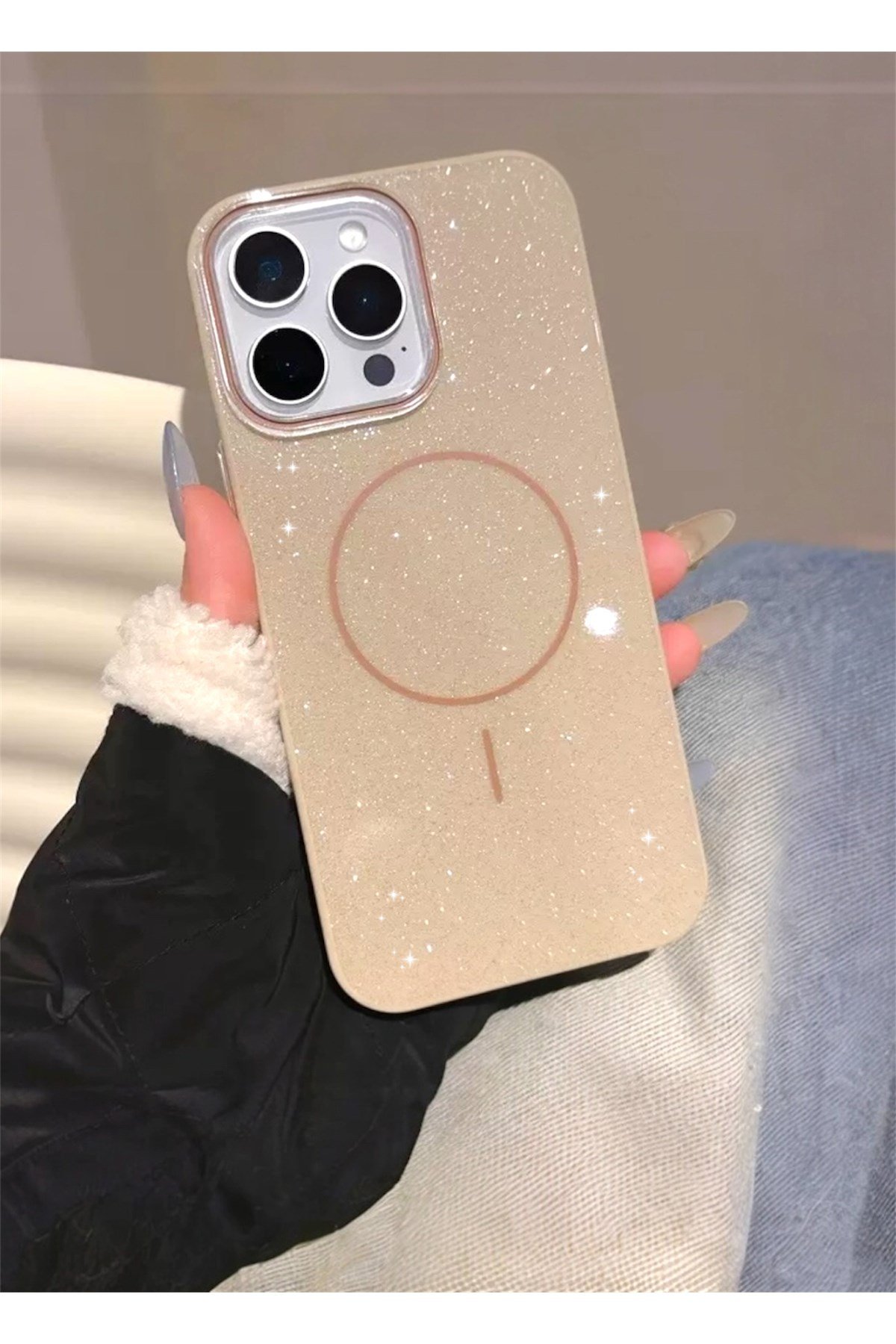 Iphone 15 Uyumlu Çöl Renk Simli Şeffaf MagSafe Uyumlu Kılıf