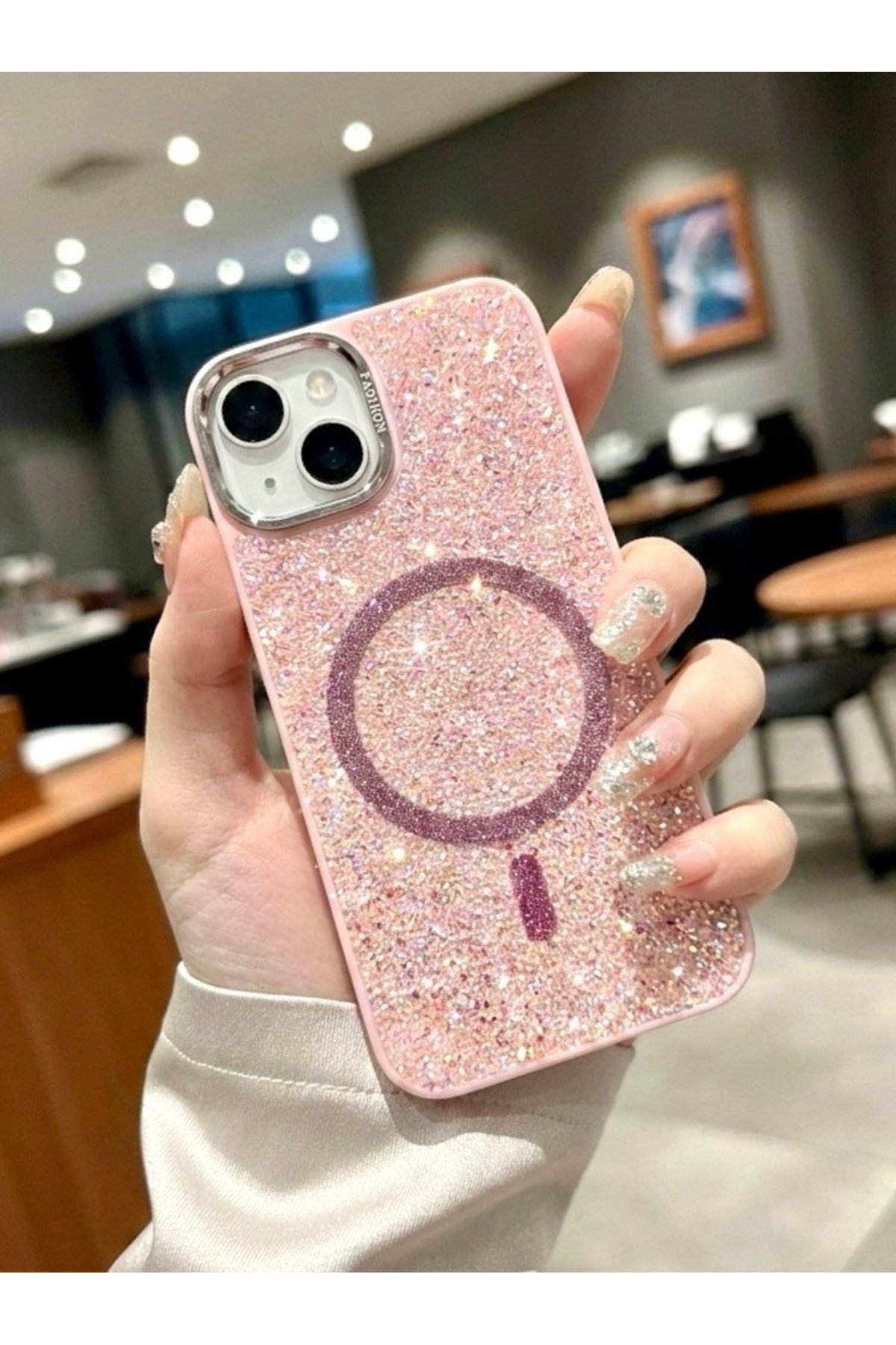 Iphone 15 Uyumlu Pembe Lüks MagSafeli Premium Kristal Taşlı Işıltılı Kılıf