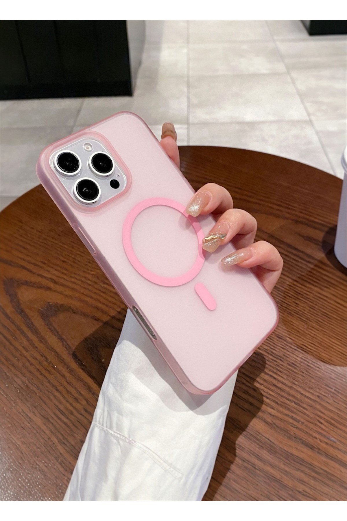 iphone 16 Pro Max Uyumlu Mat Şeffaf Pembe Renk Buzlu Magsafe Kılıf