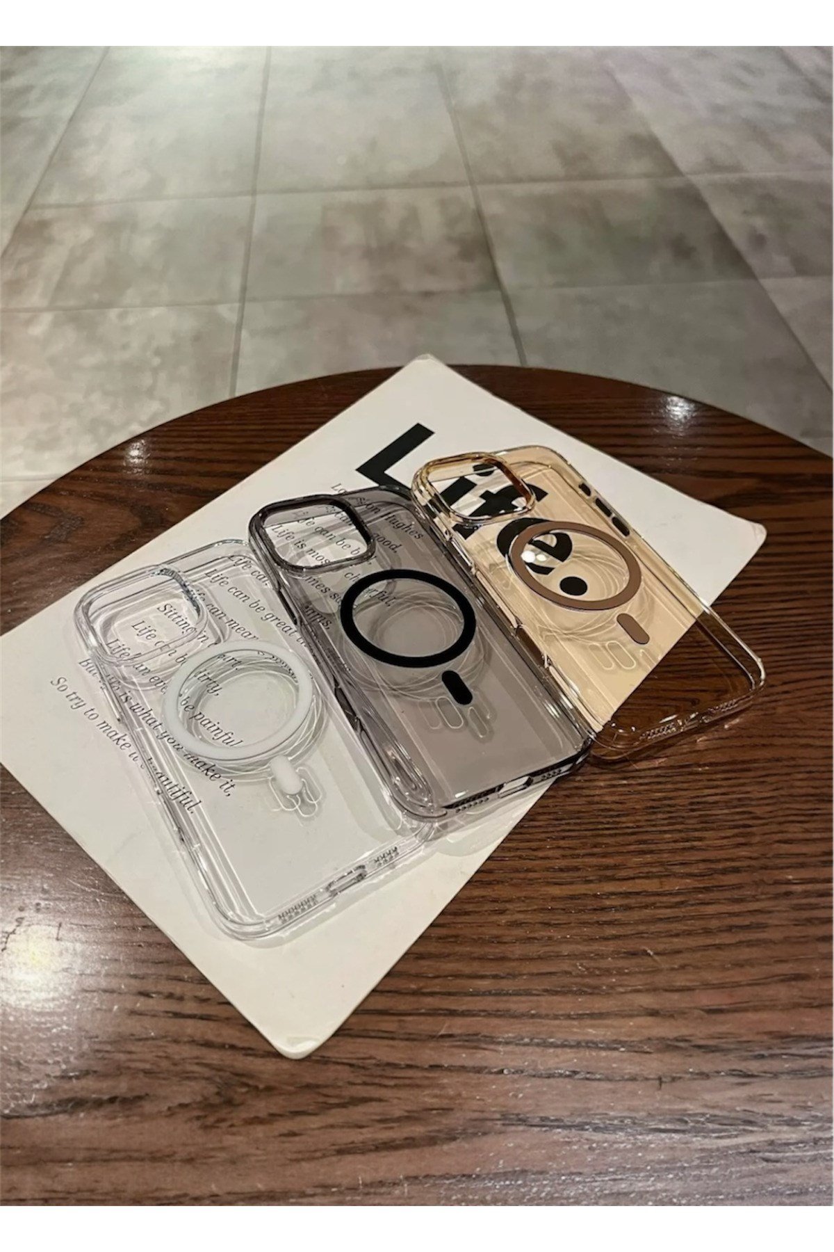 Iphone 16 Pro Uyumlu MagSafeli, Şeffaf Sararmaz Mika Kılıf, Kamera Korumalı, Metal Tuş Premium Seri
