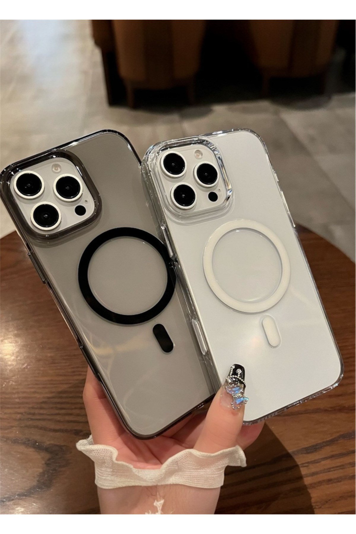 Iphone 16 Pro Uyumlu MagSafeli, Şeffaf Sararmaz Mika Kılıf, Kamera Korumalı, Metal Tuş Premium Seri