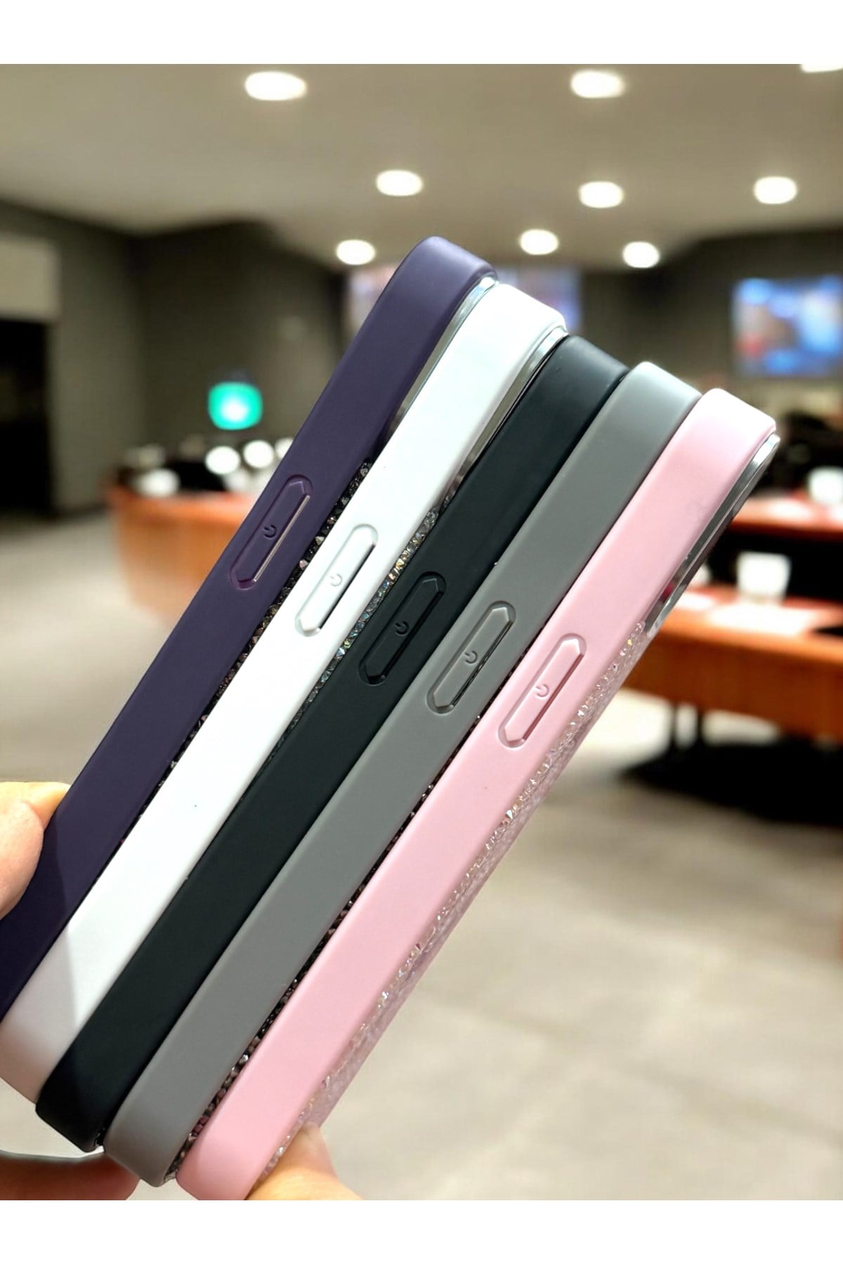 iphone 16 Pro Uyumlu Pembe Lüks MagSafeli Premium Kristal Taşlı Işıltılı Kılıf